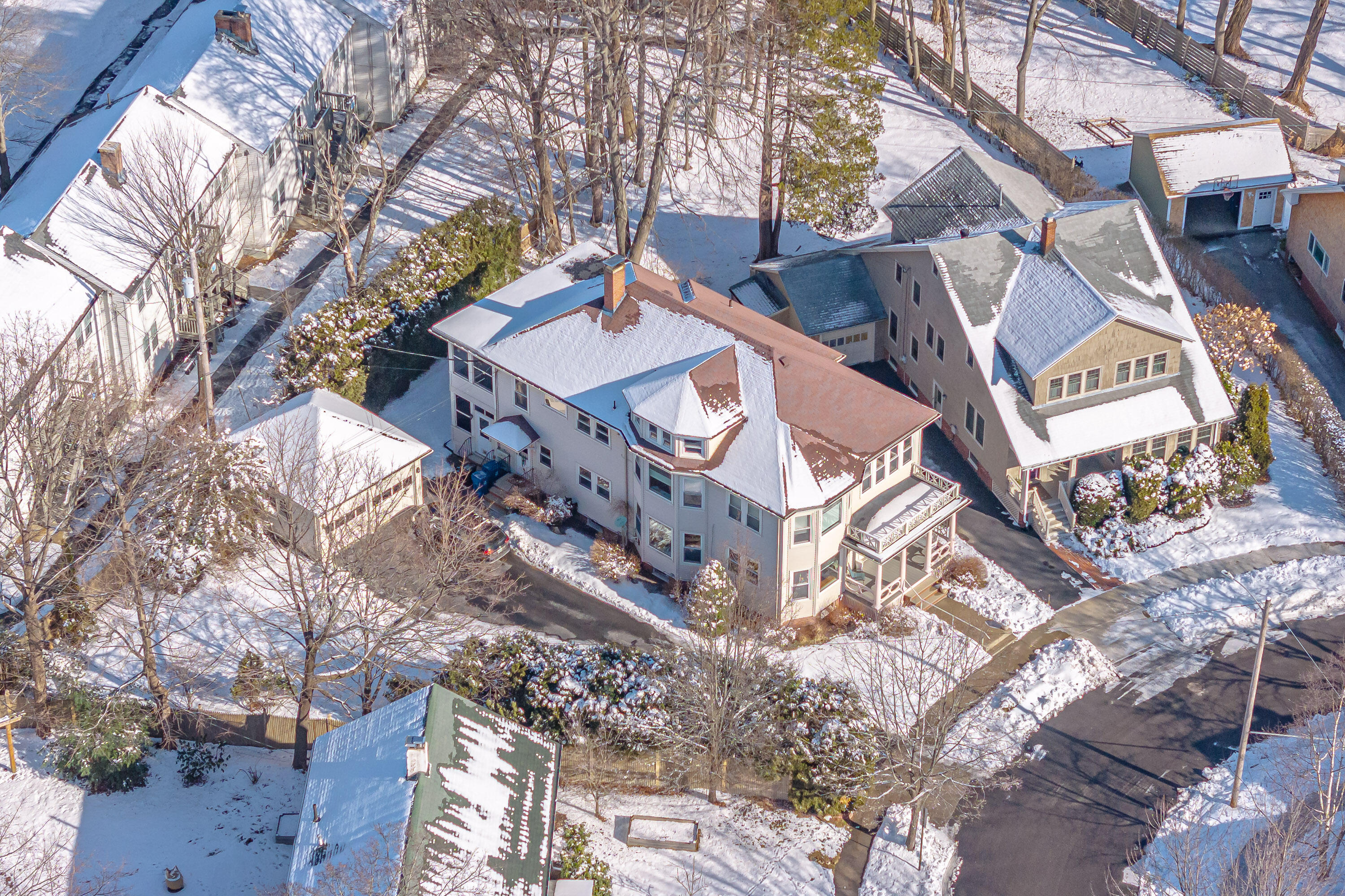 85 Deerfield Road