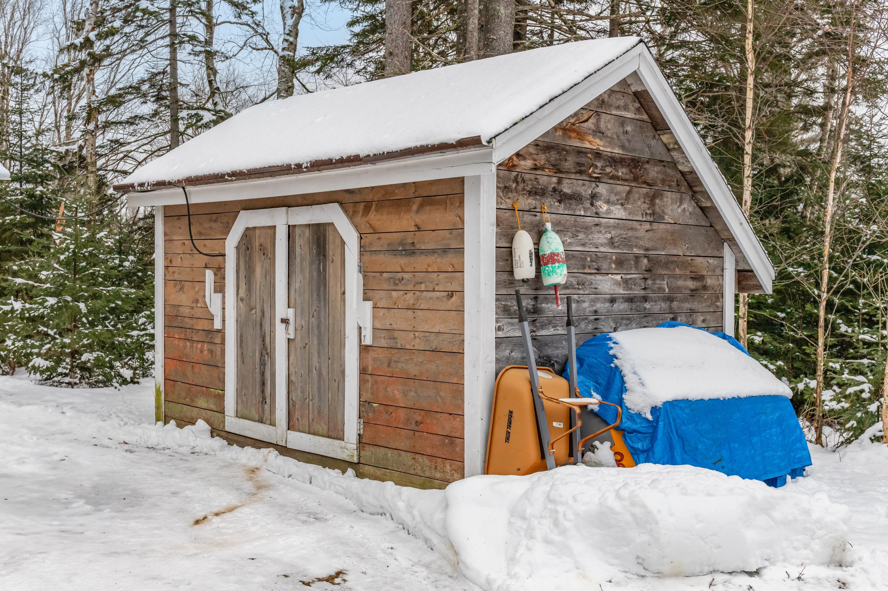 880 Castine Road