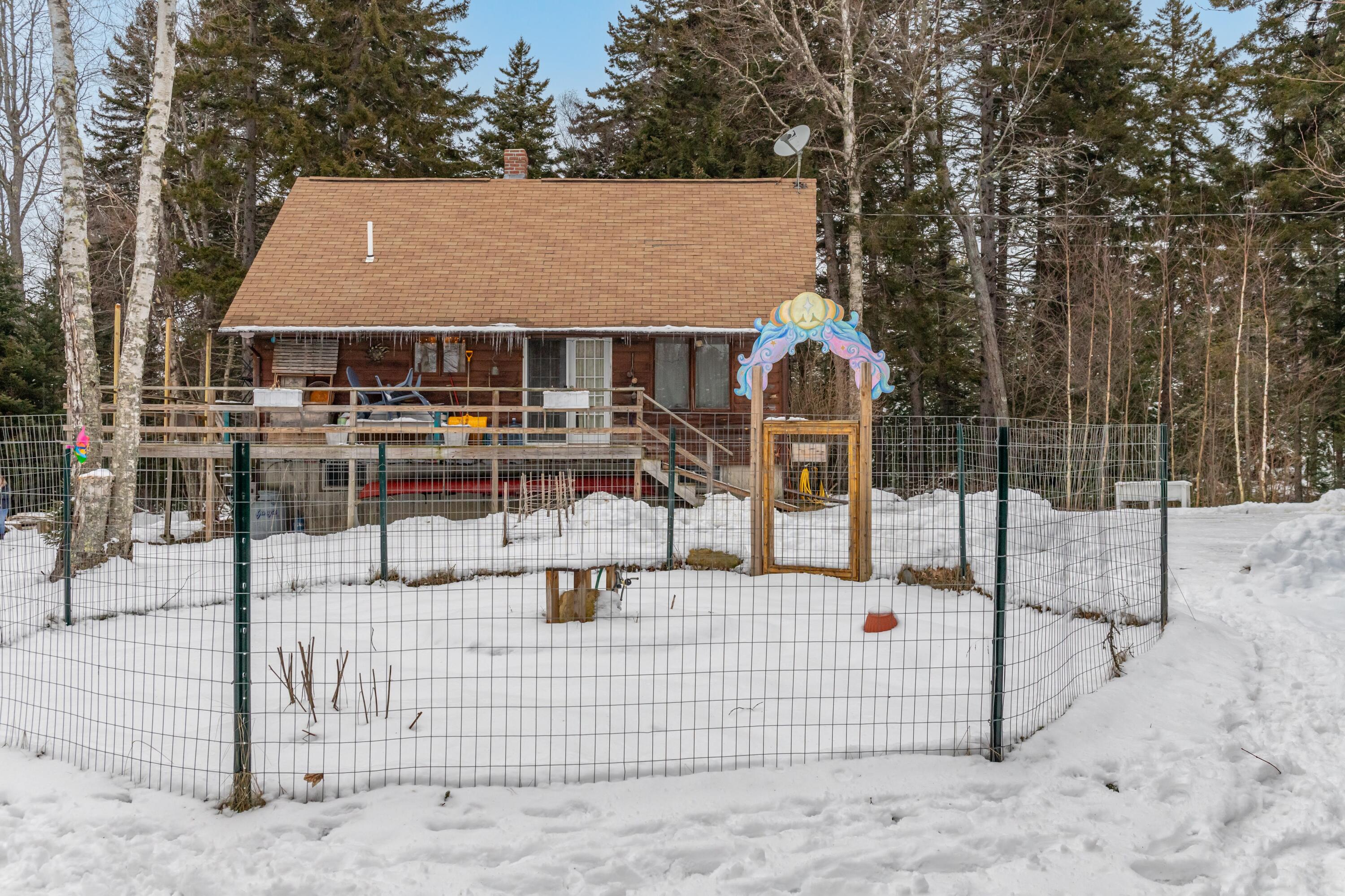880 Castine Road
