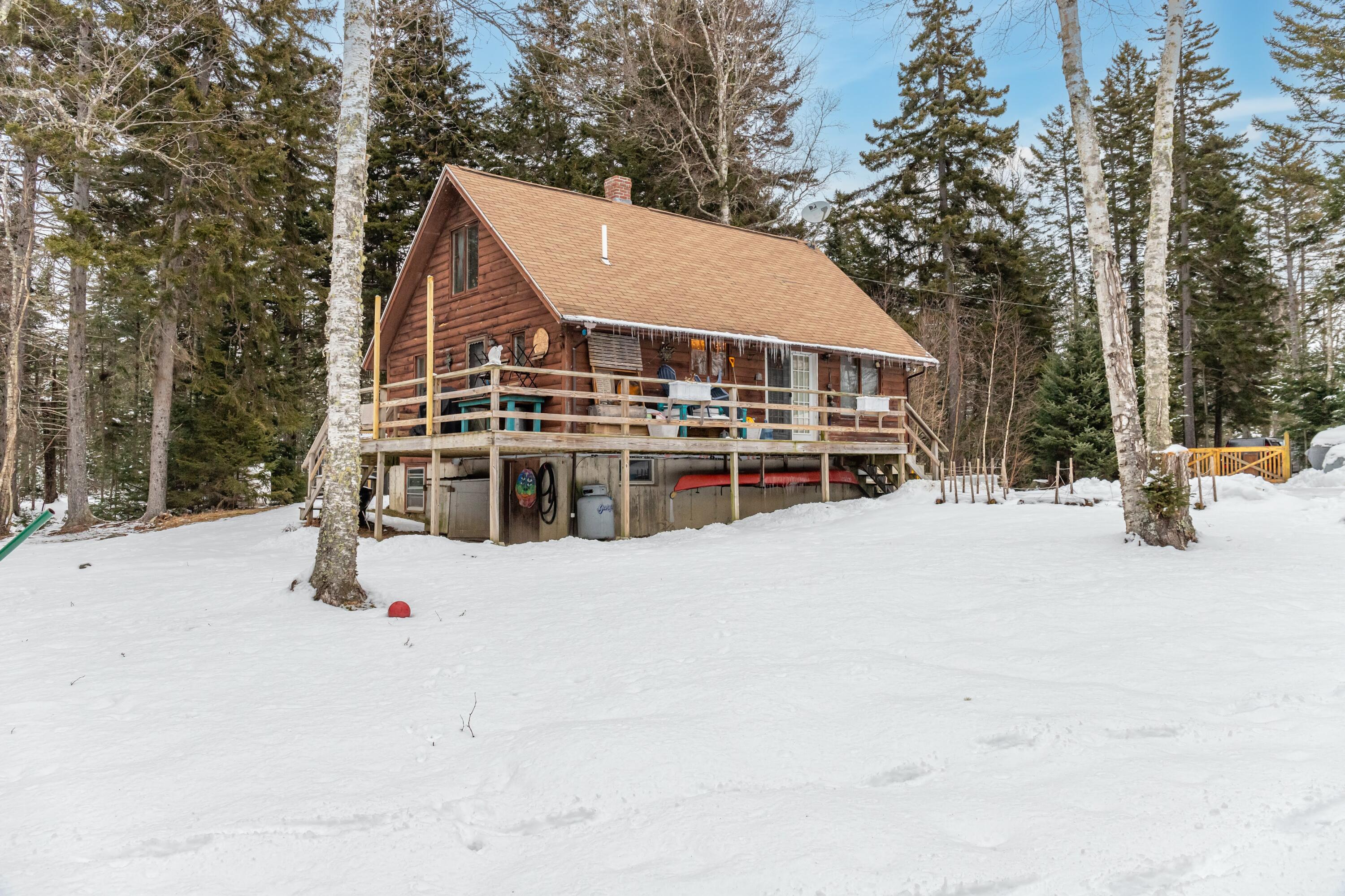 880 Castine Road