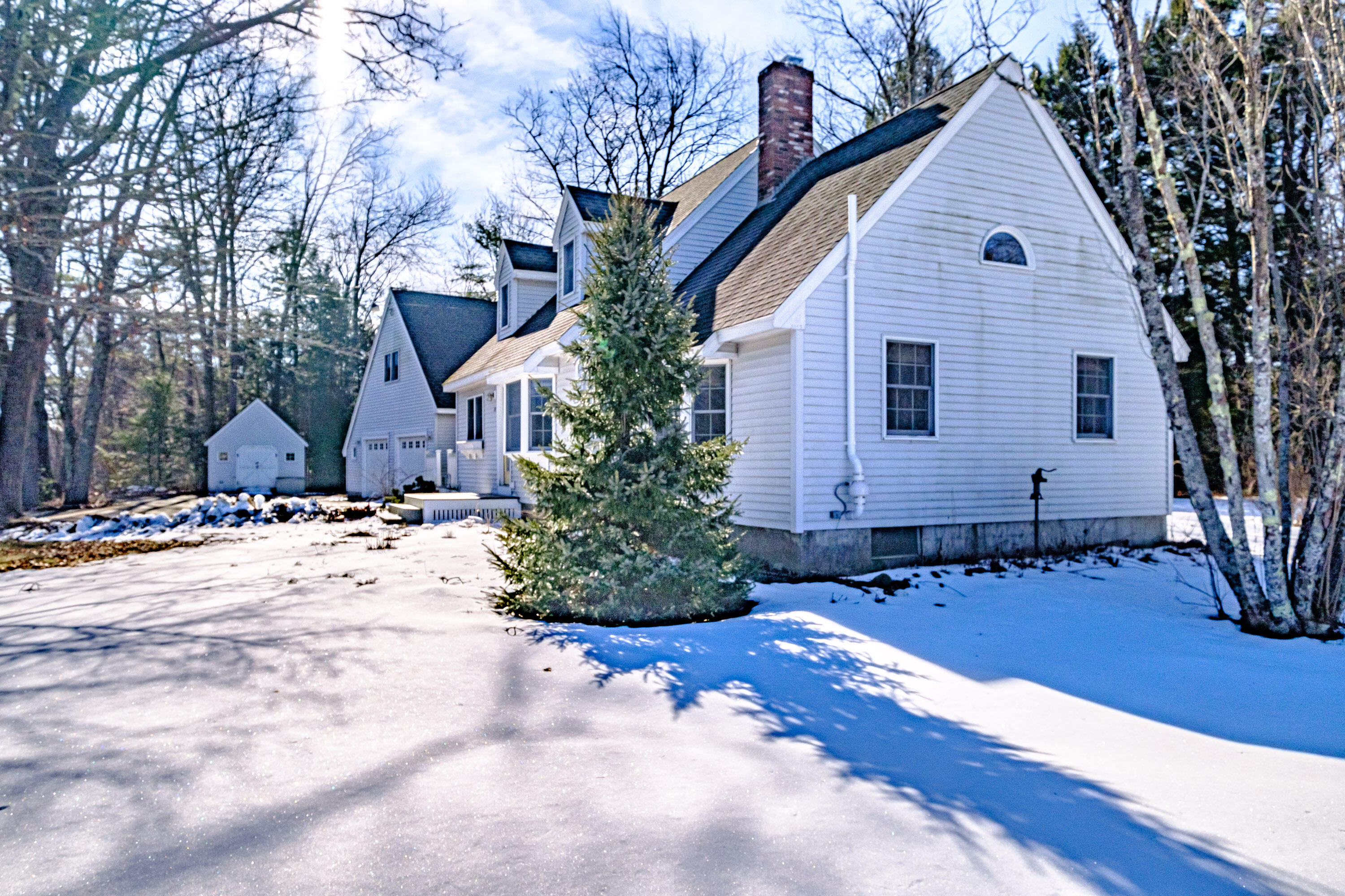 312 Buxton Road