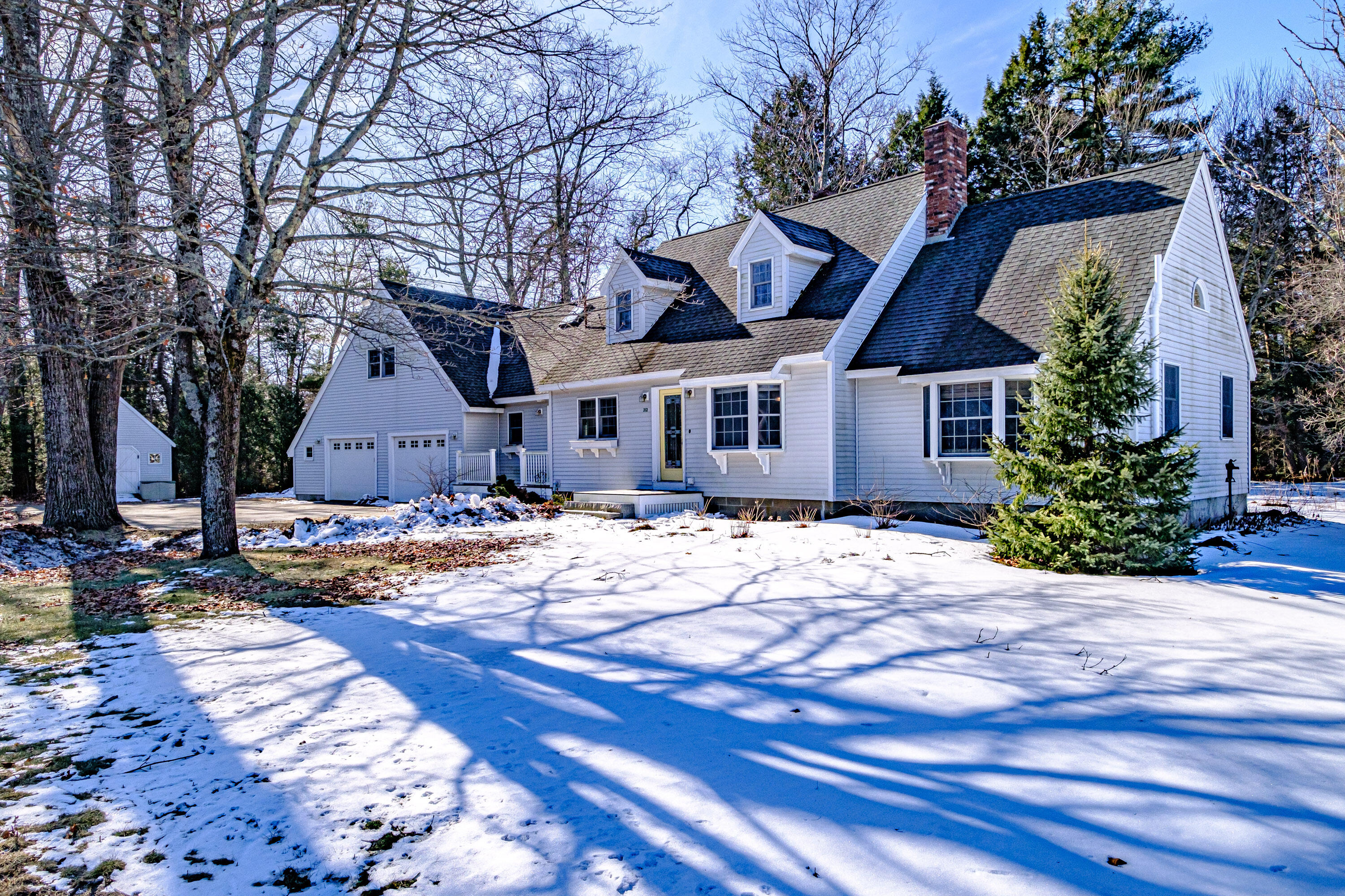 312 Buxton Road