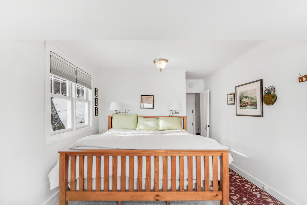 137 Bay View Drive