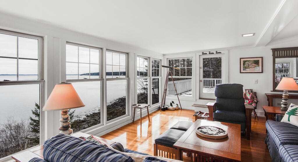 137 Bay View Drive