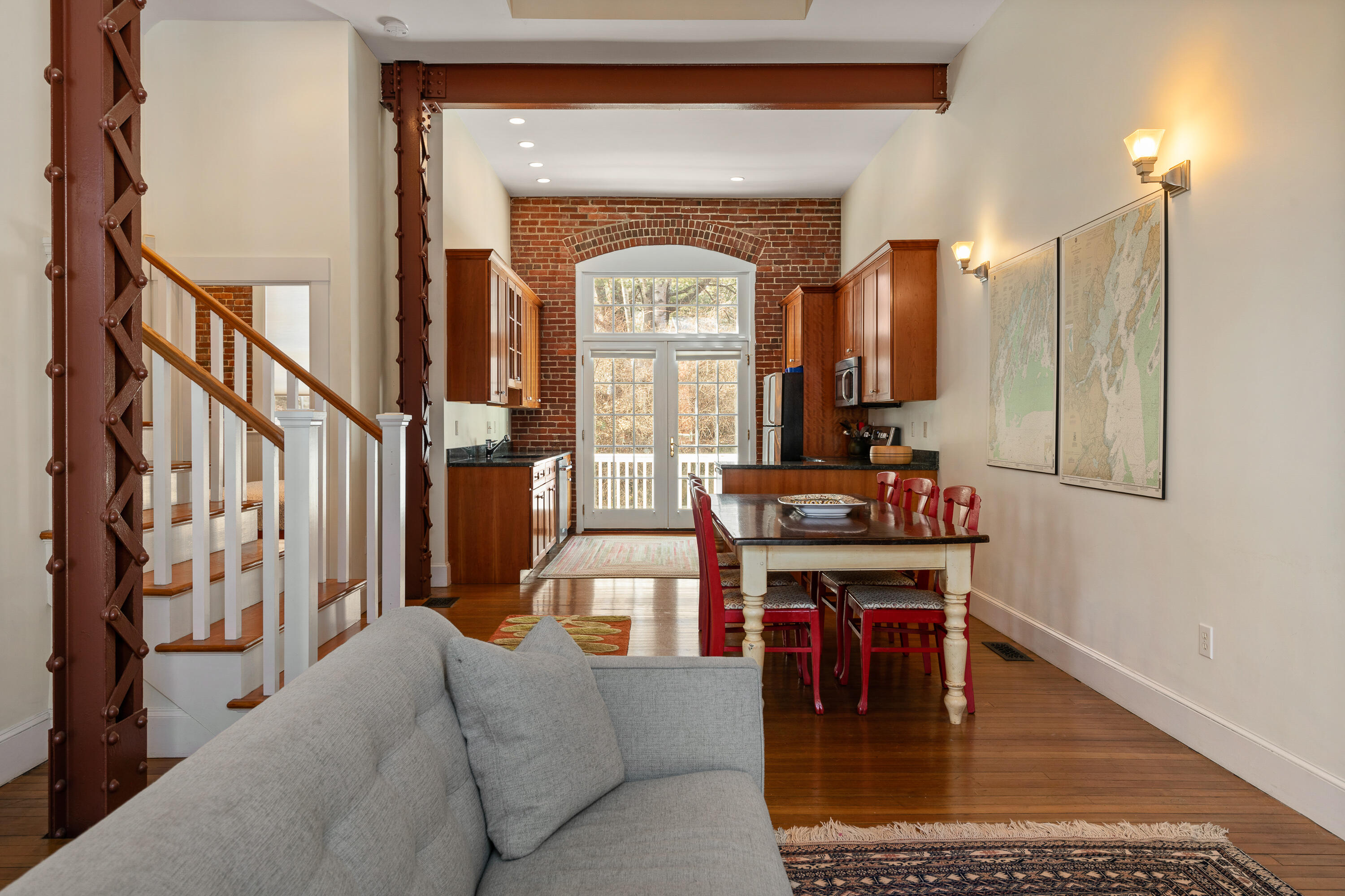 8 Quartermaster Court, 8