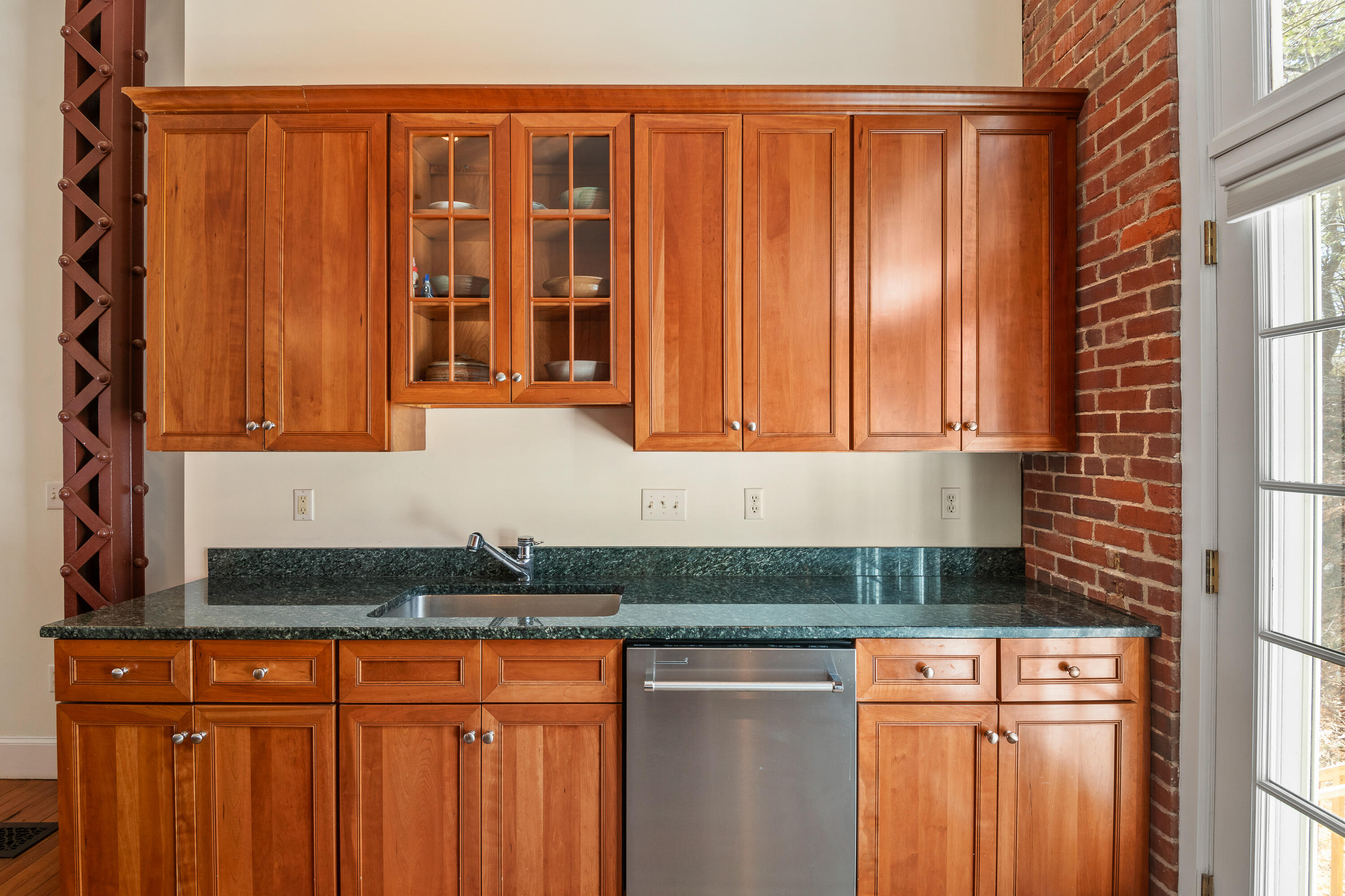 8 Quartermaster Court, 8