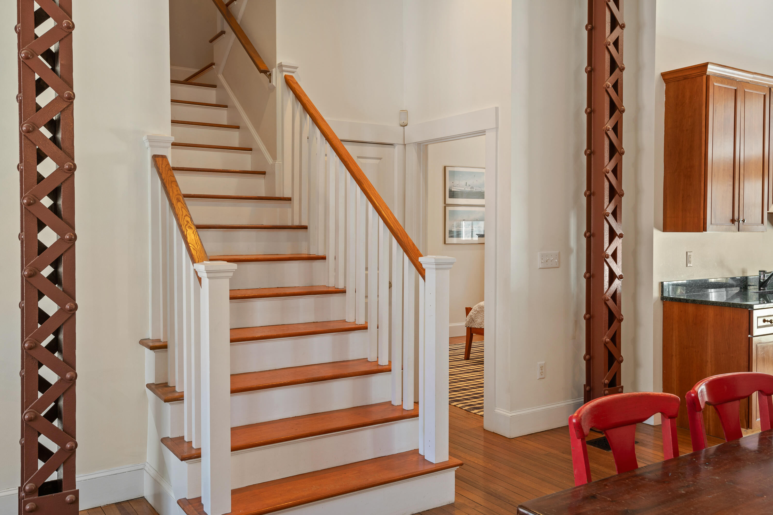 8 Quartermaster Court, 8