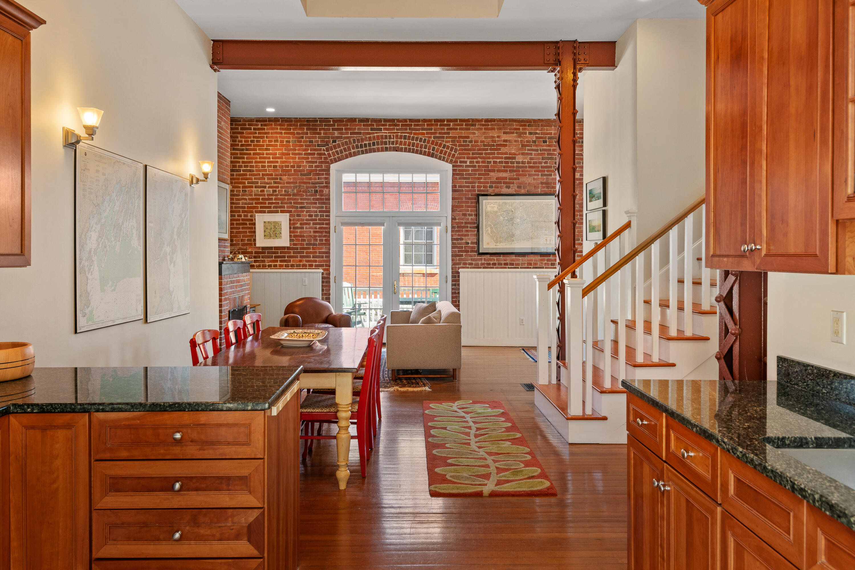 8 Quartermaster Court, 8
