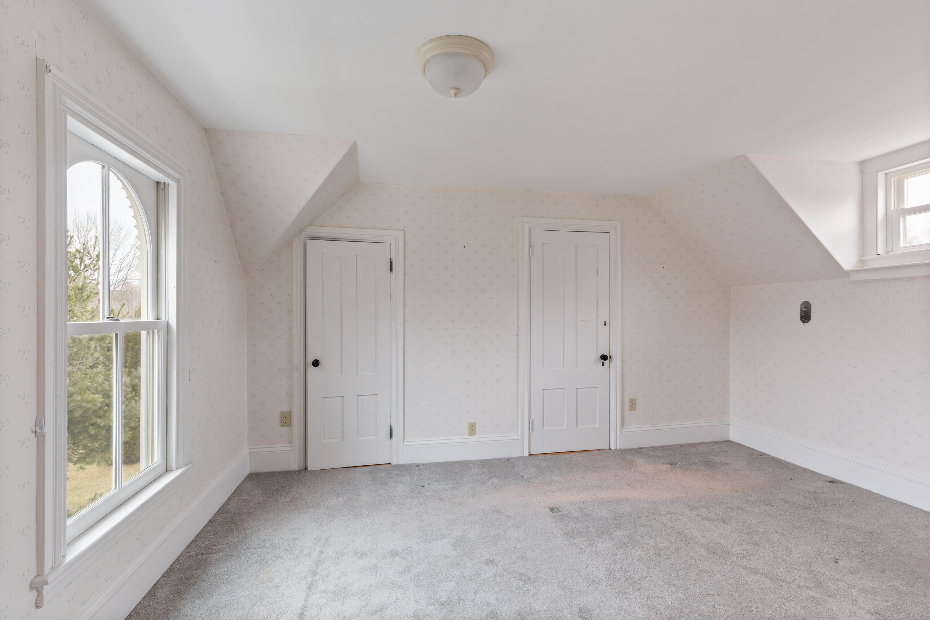 10 Willow Street