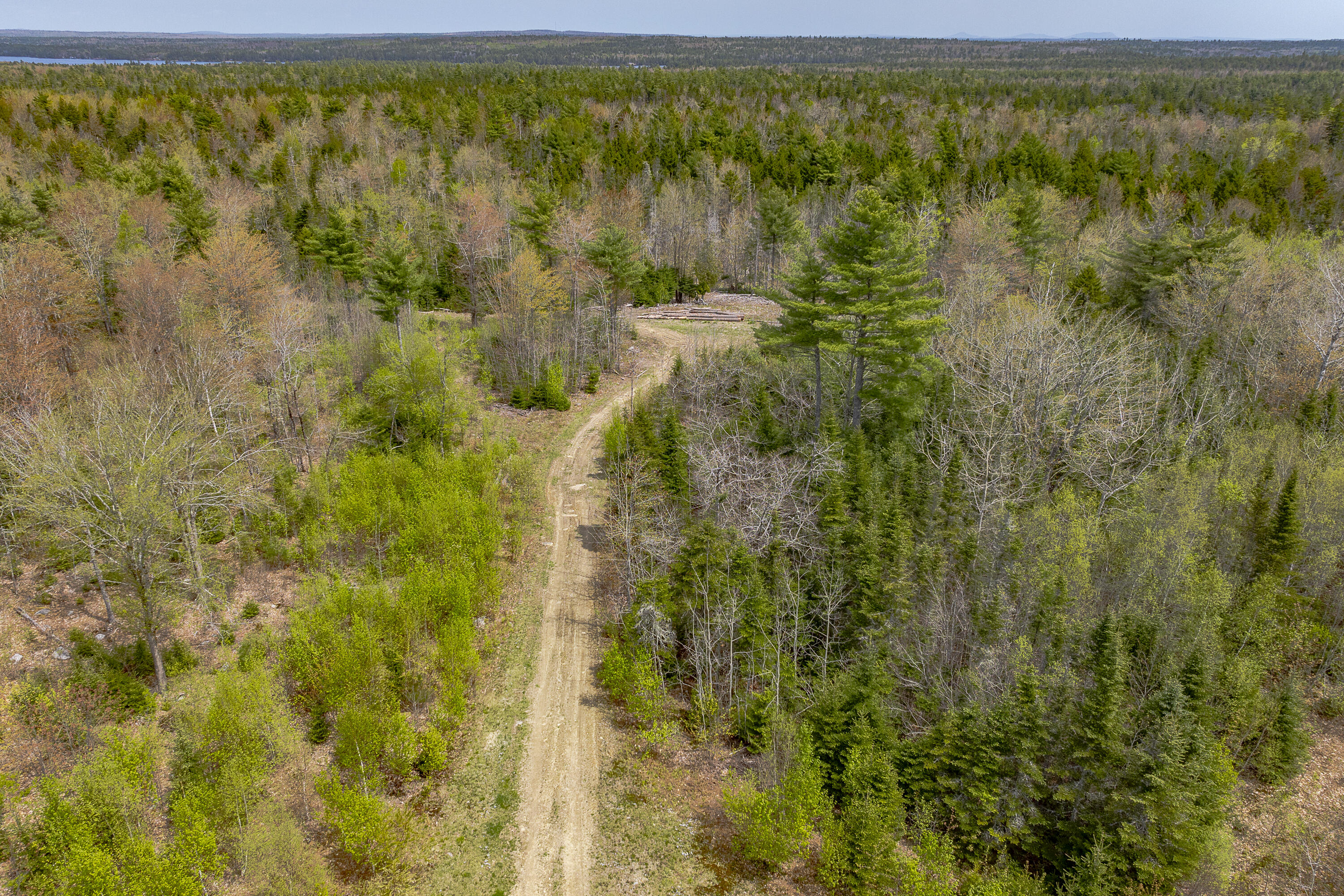 475A Range Road