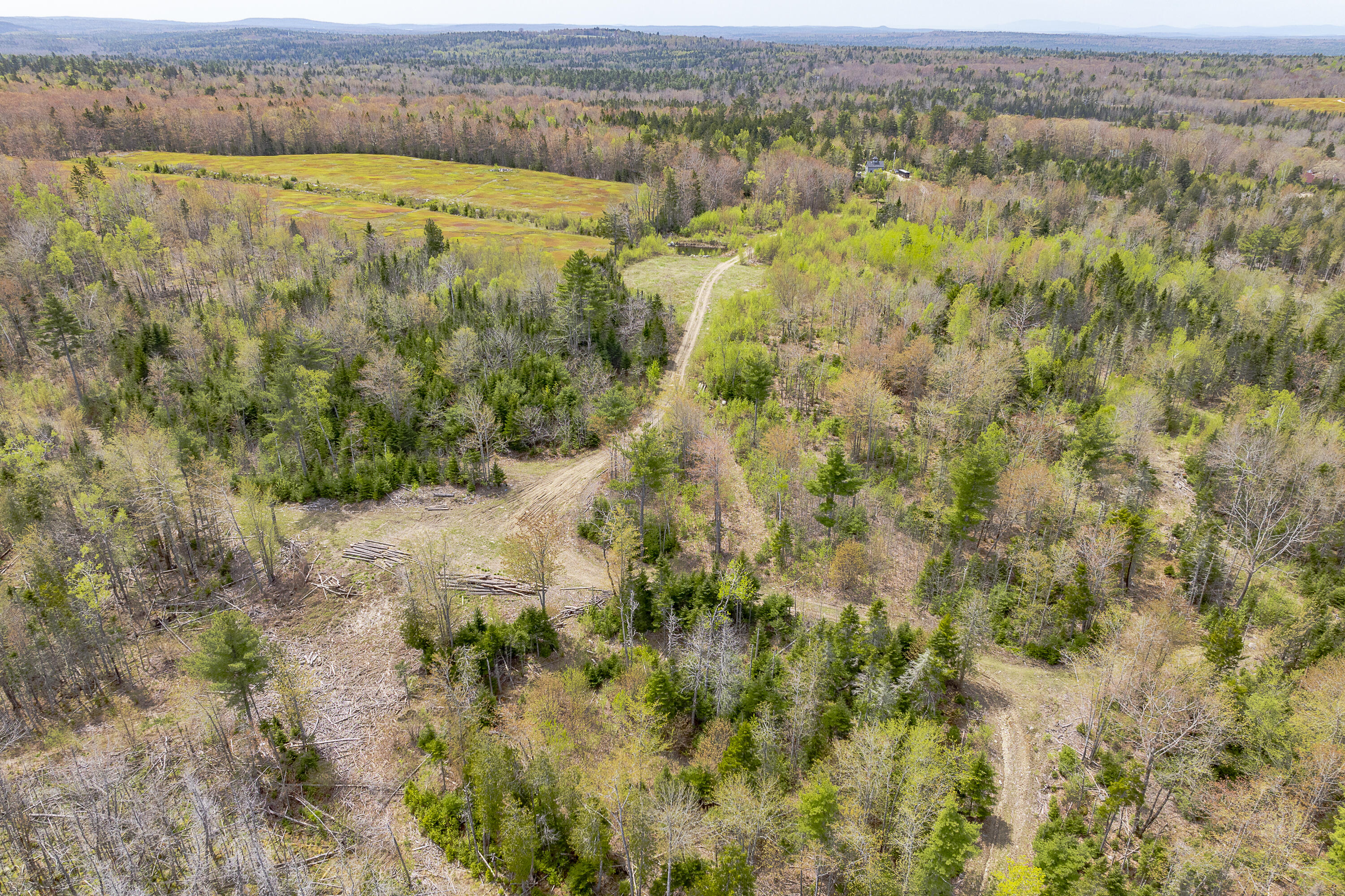 475A Range Road
