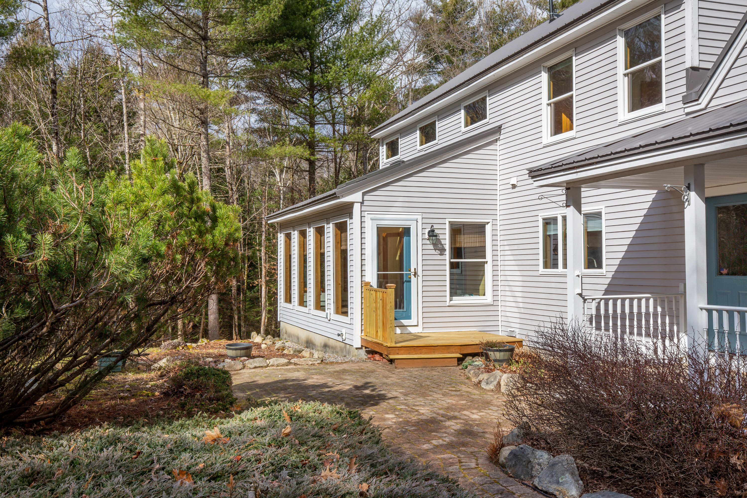 52 Puritan Lane