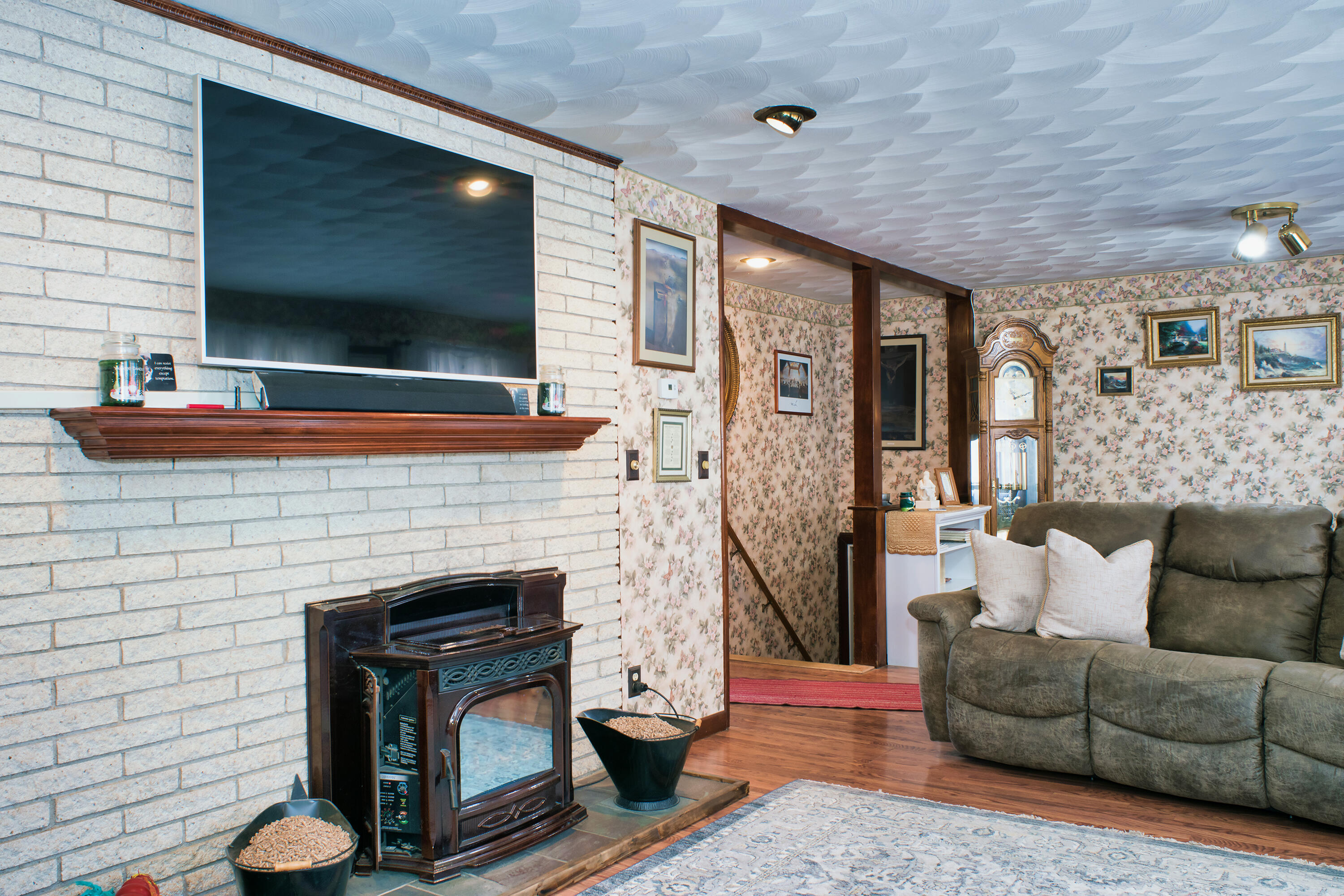 56 Lessner Road