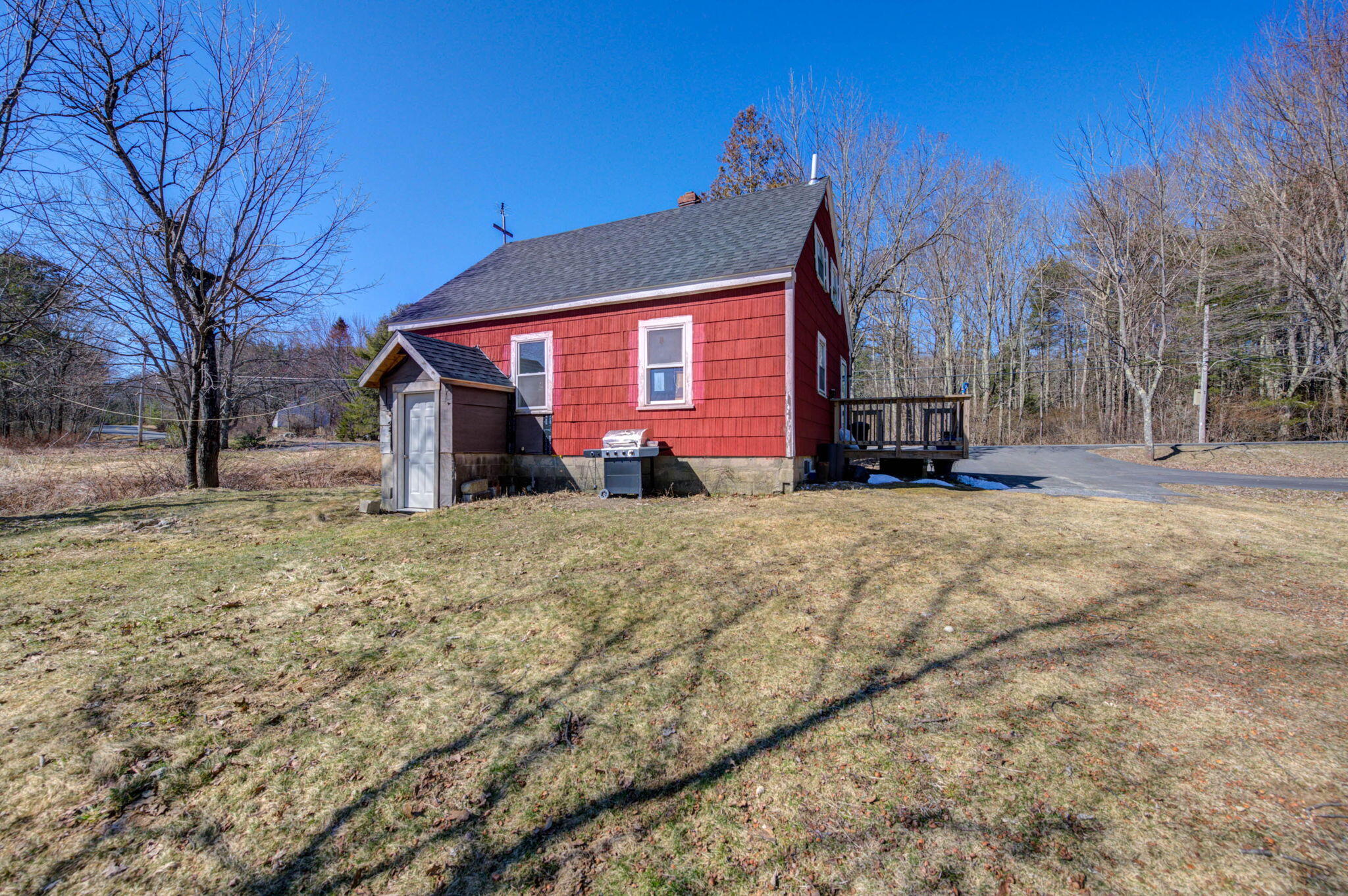 645 Hallowell Road