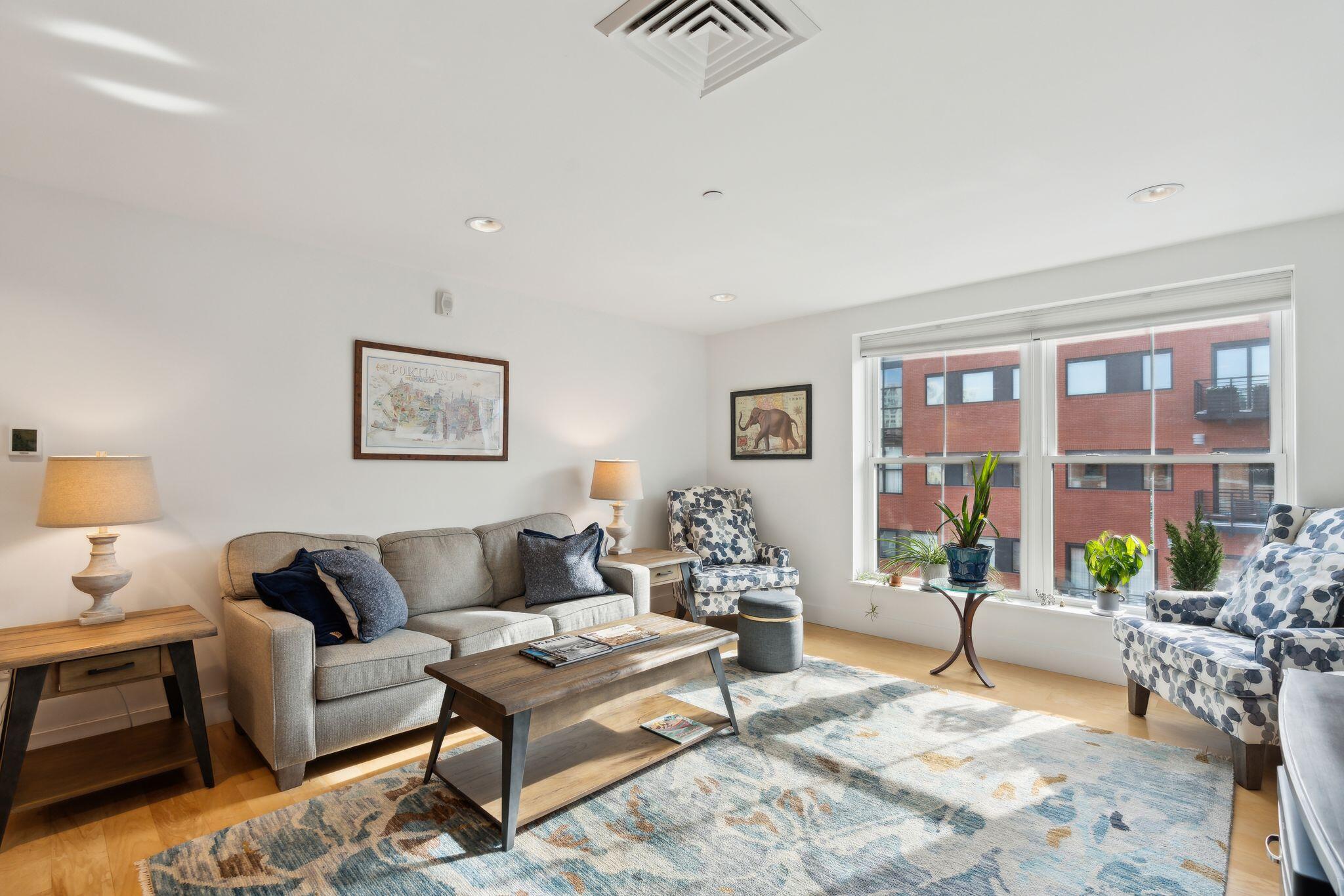 25 High Street 516
