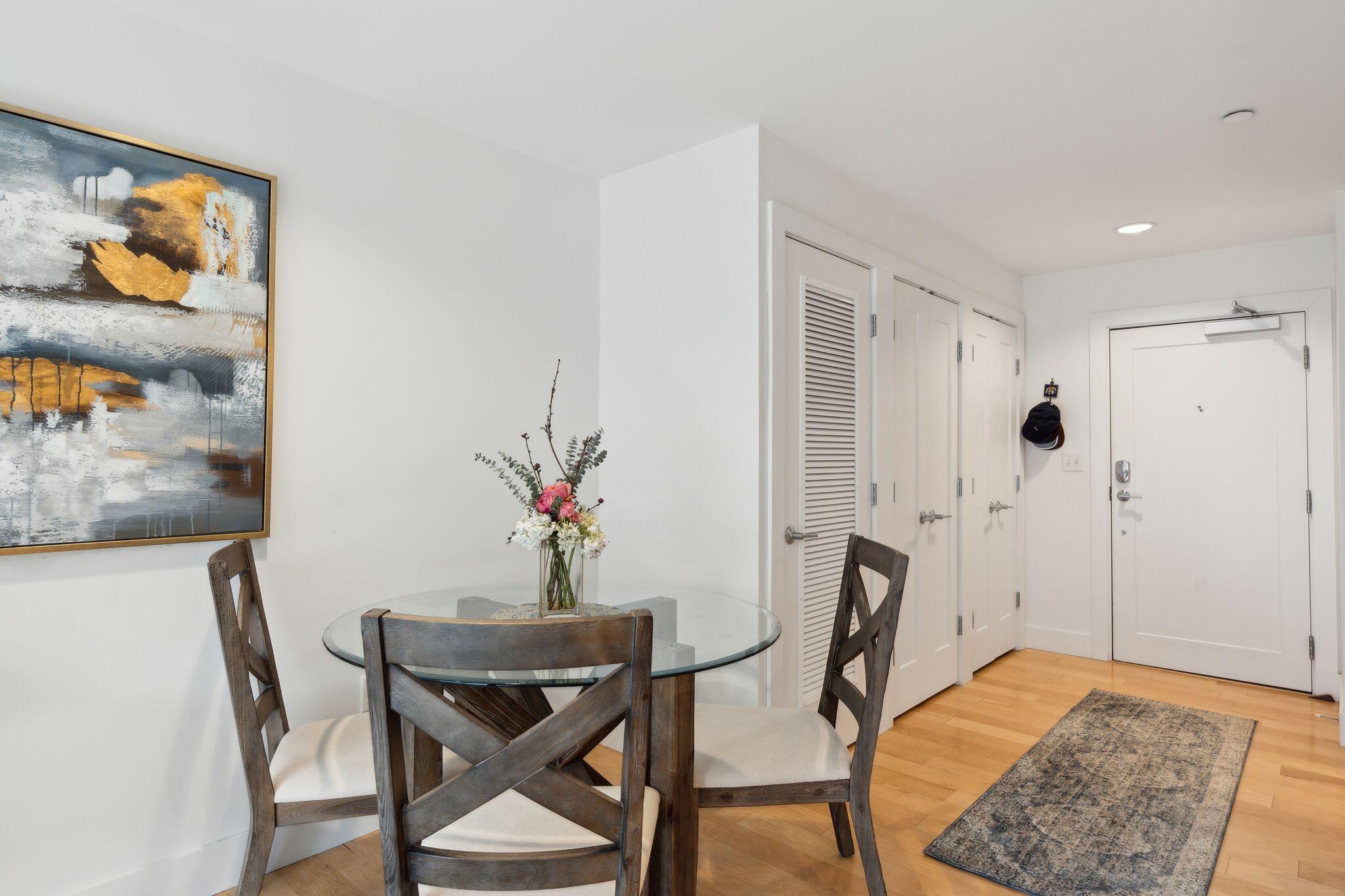 25 High Street 516