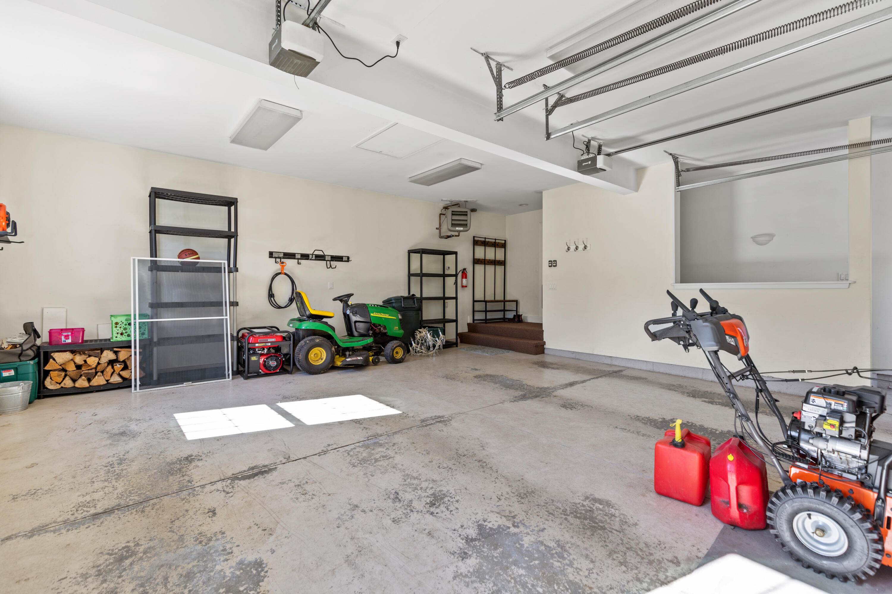 15 Carriage Hill