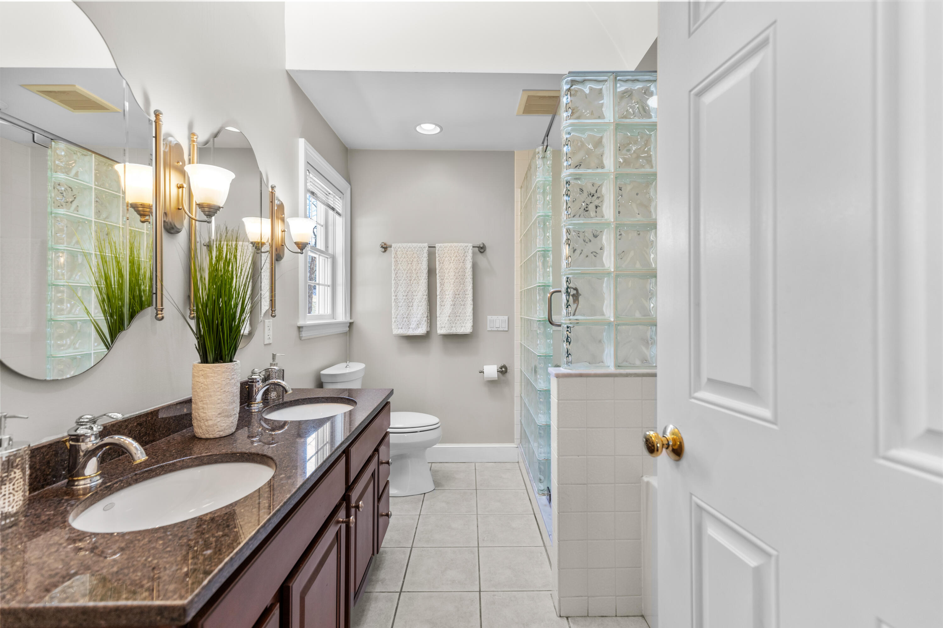 15 Carriage Hill