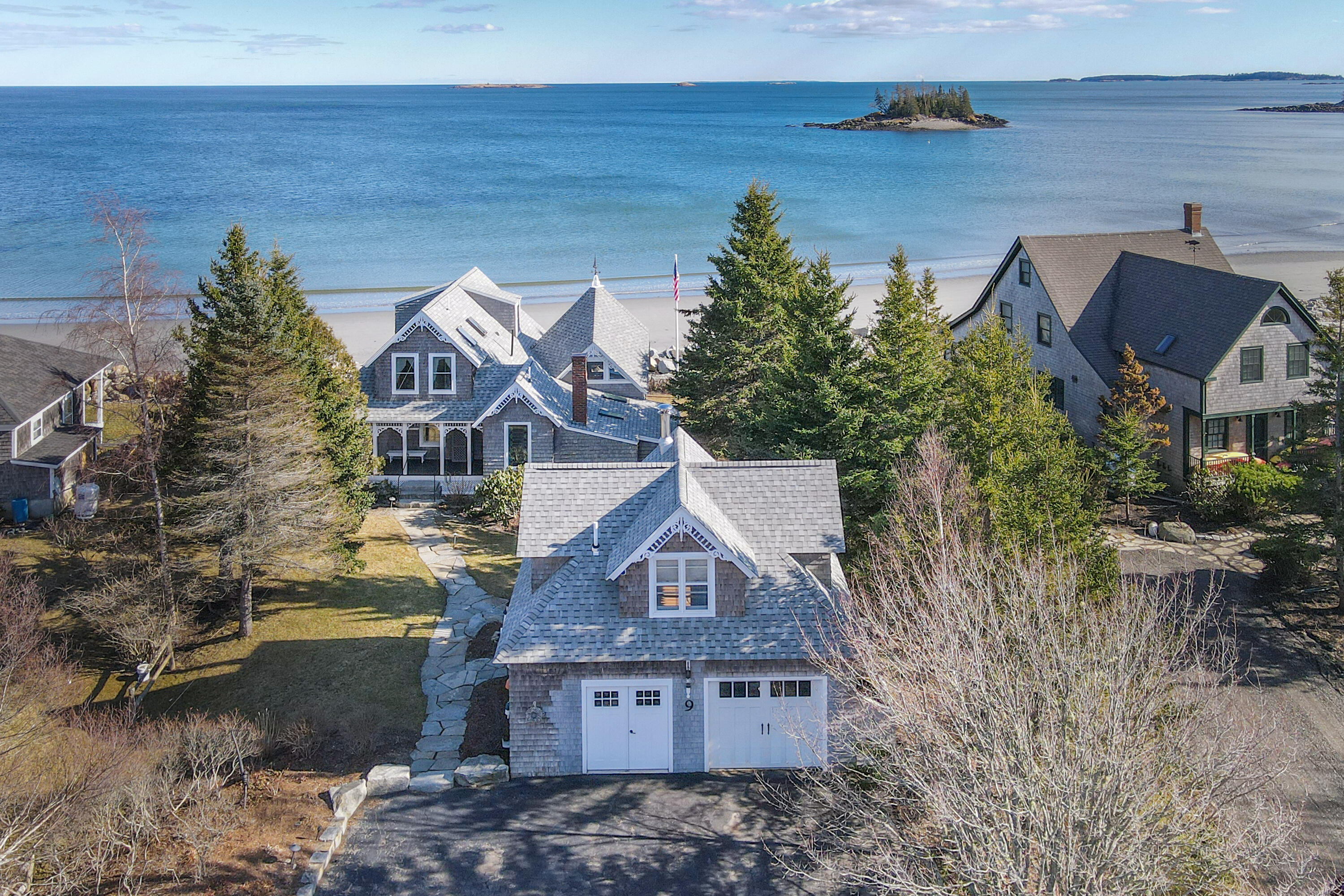 9 Stonehurst Avenue