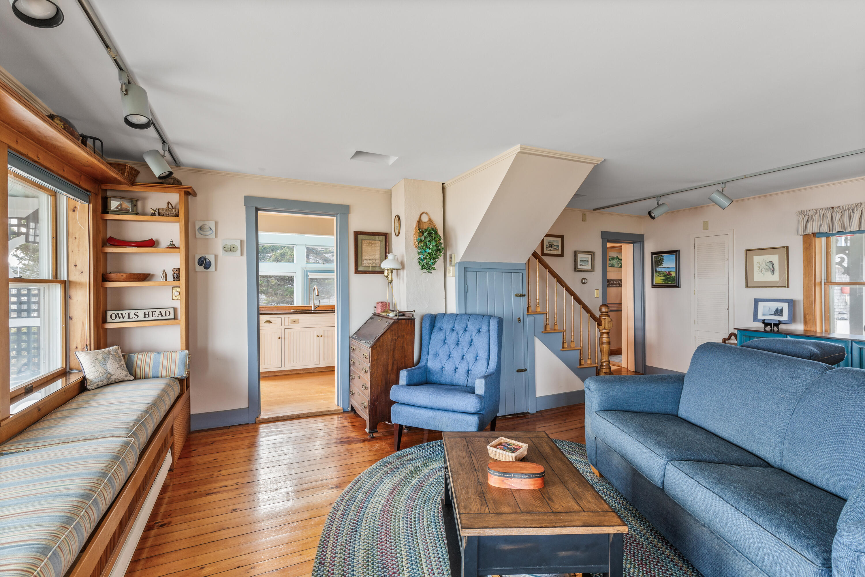 9 Stonehurst Avenue