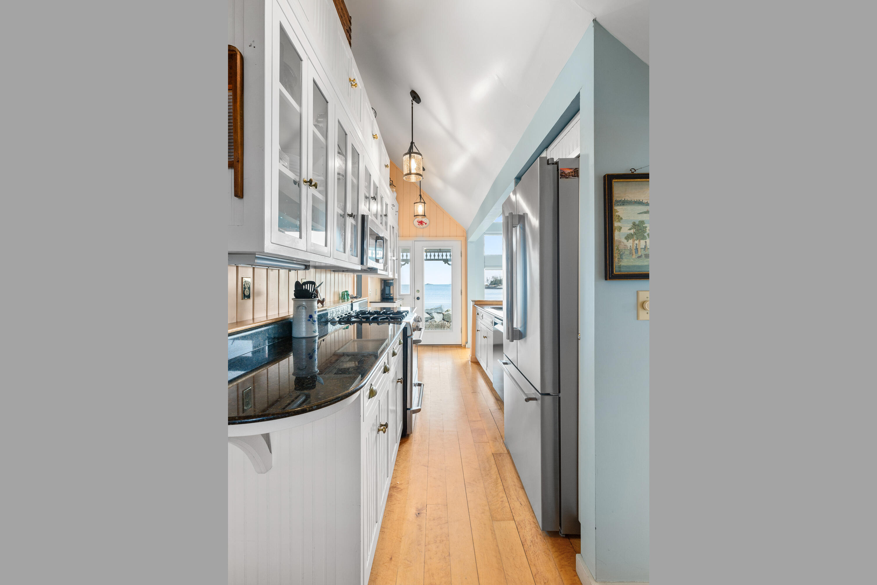 9 Stonehurst Avenue