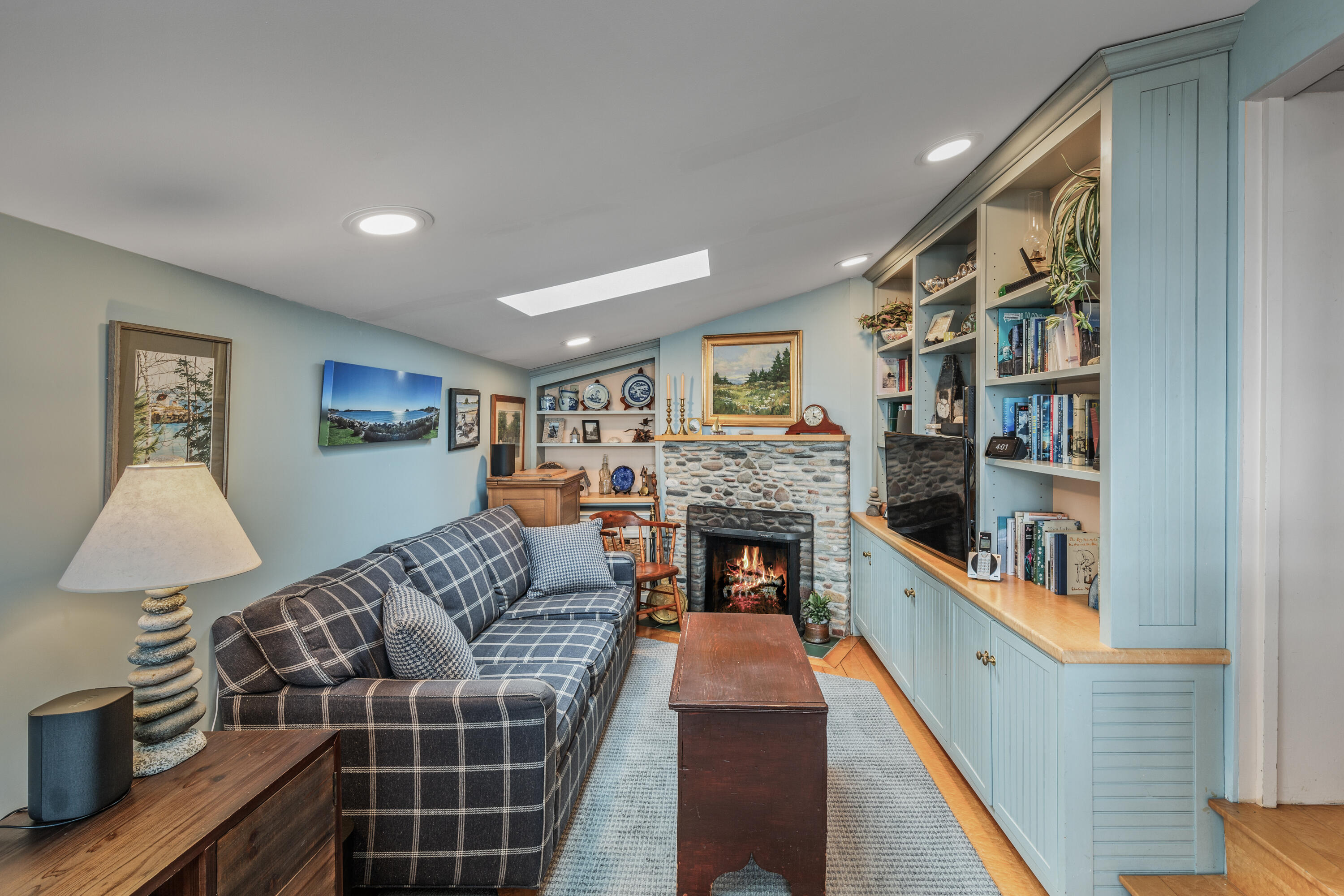 9 Stonehurst Avenue