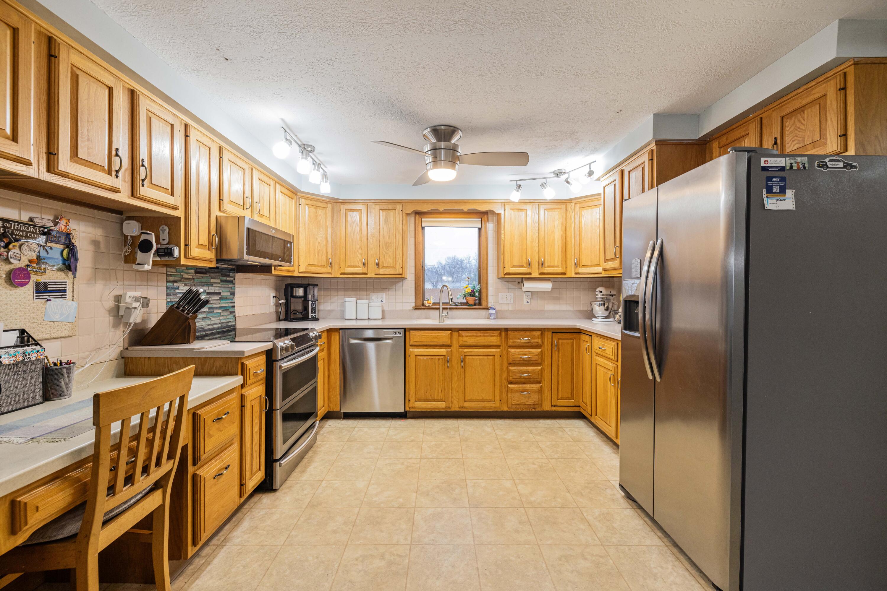 11 Curtis Lake Drive