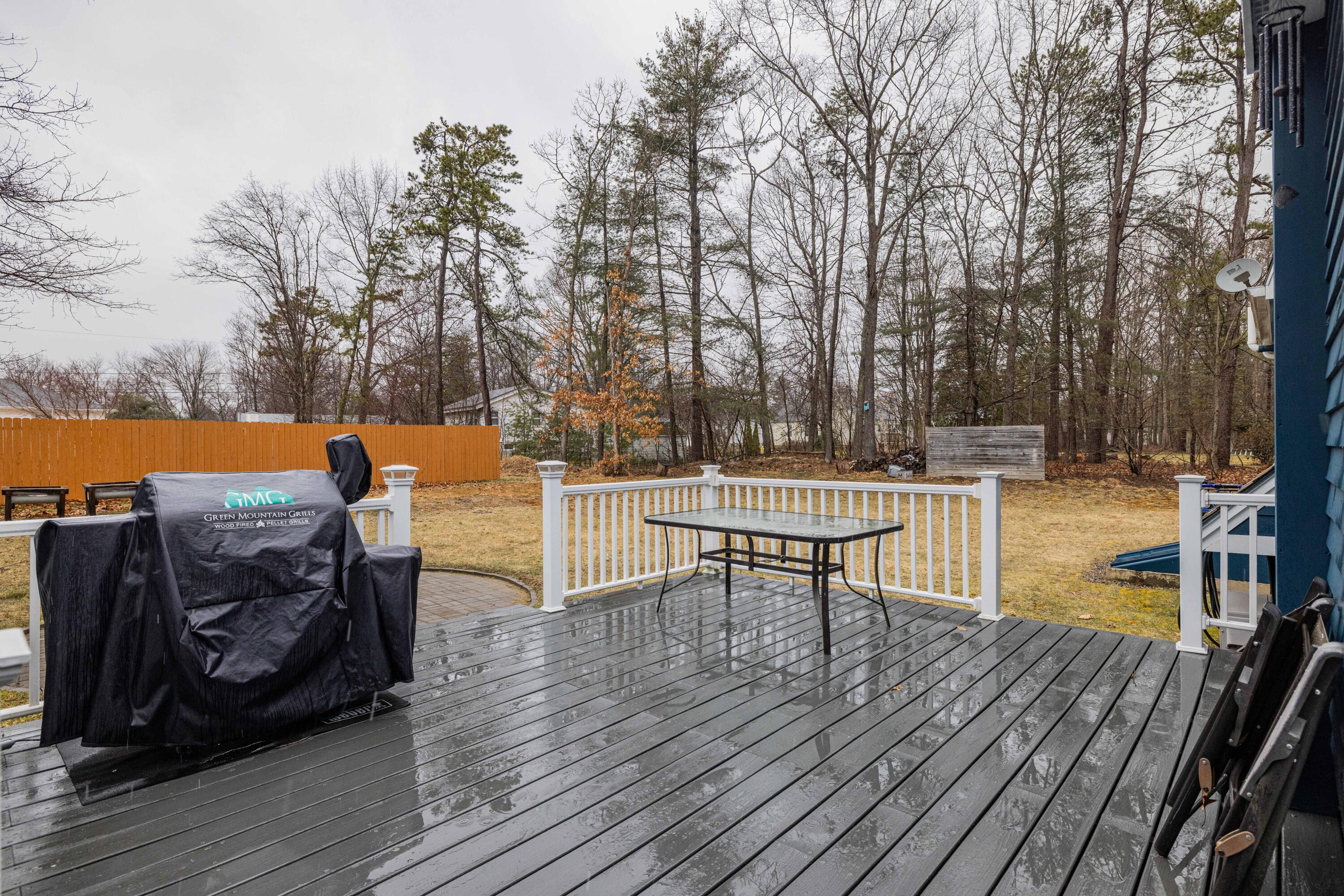 11 Curtis Lake Drive