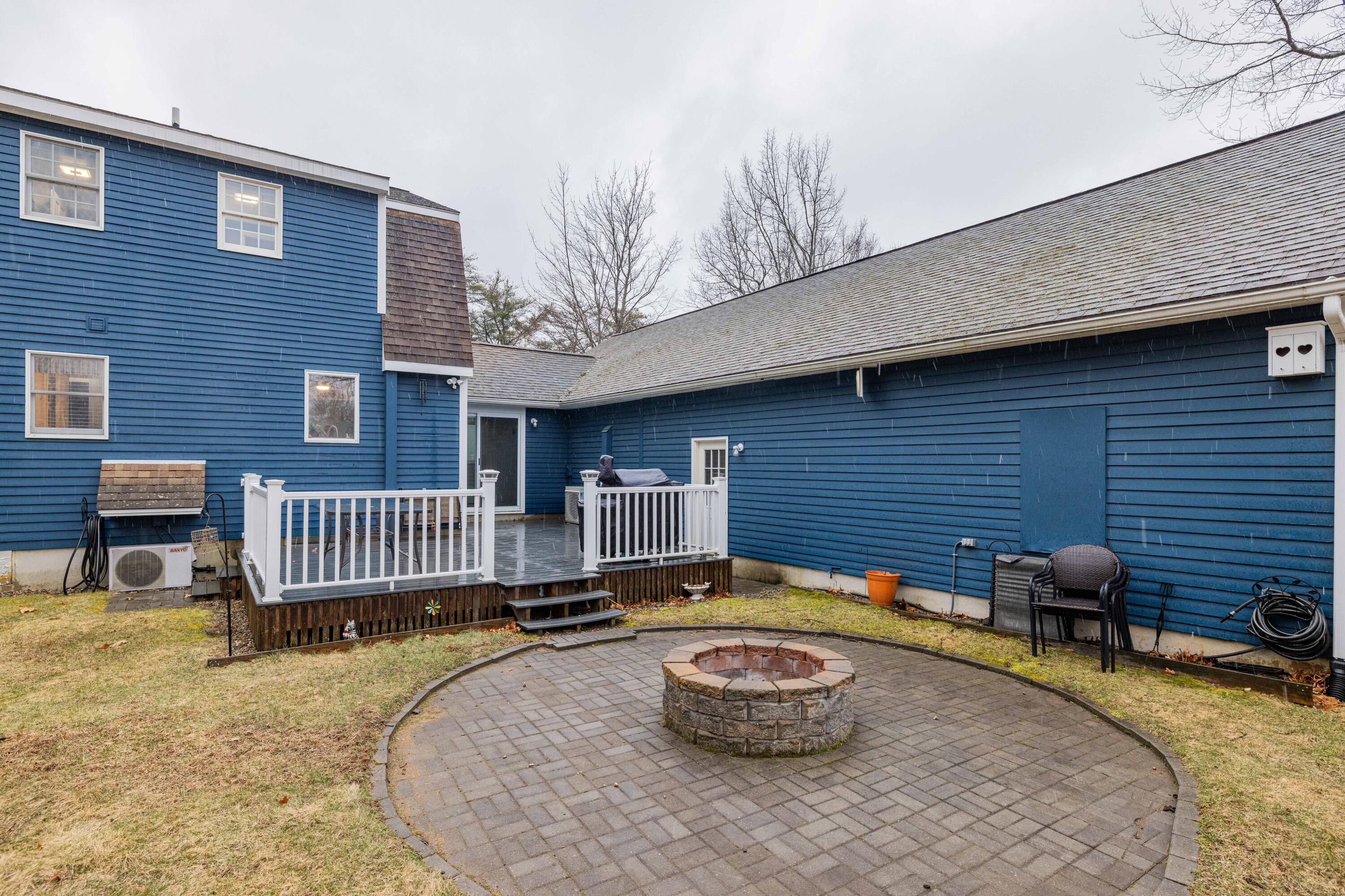 11 Curtis Lake Drive