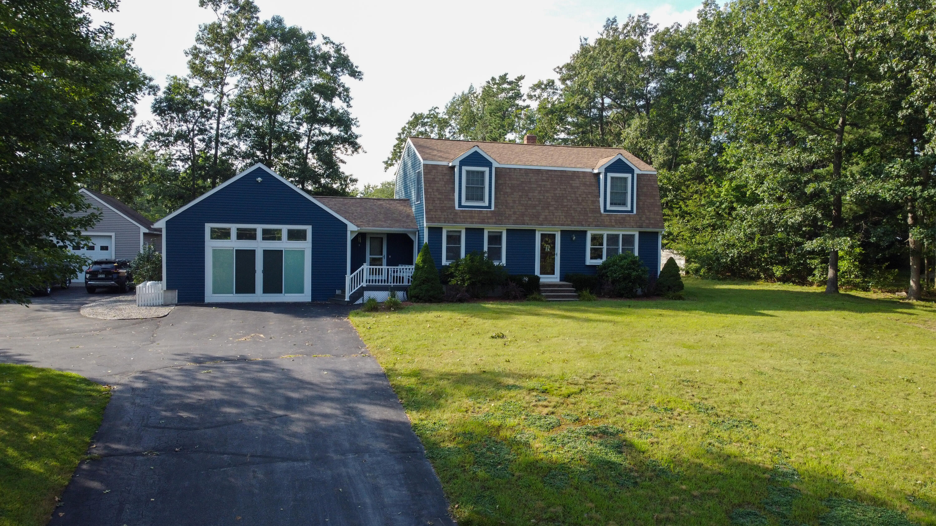 11 Curtis Lake Drive