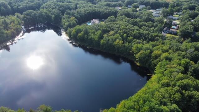 11 Curtis Lake Drive