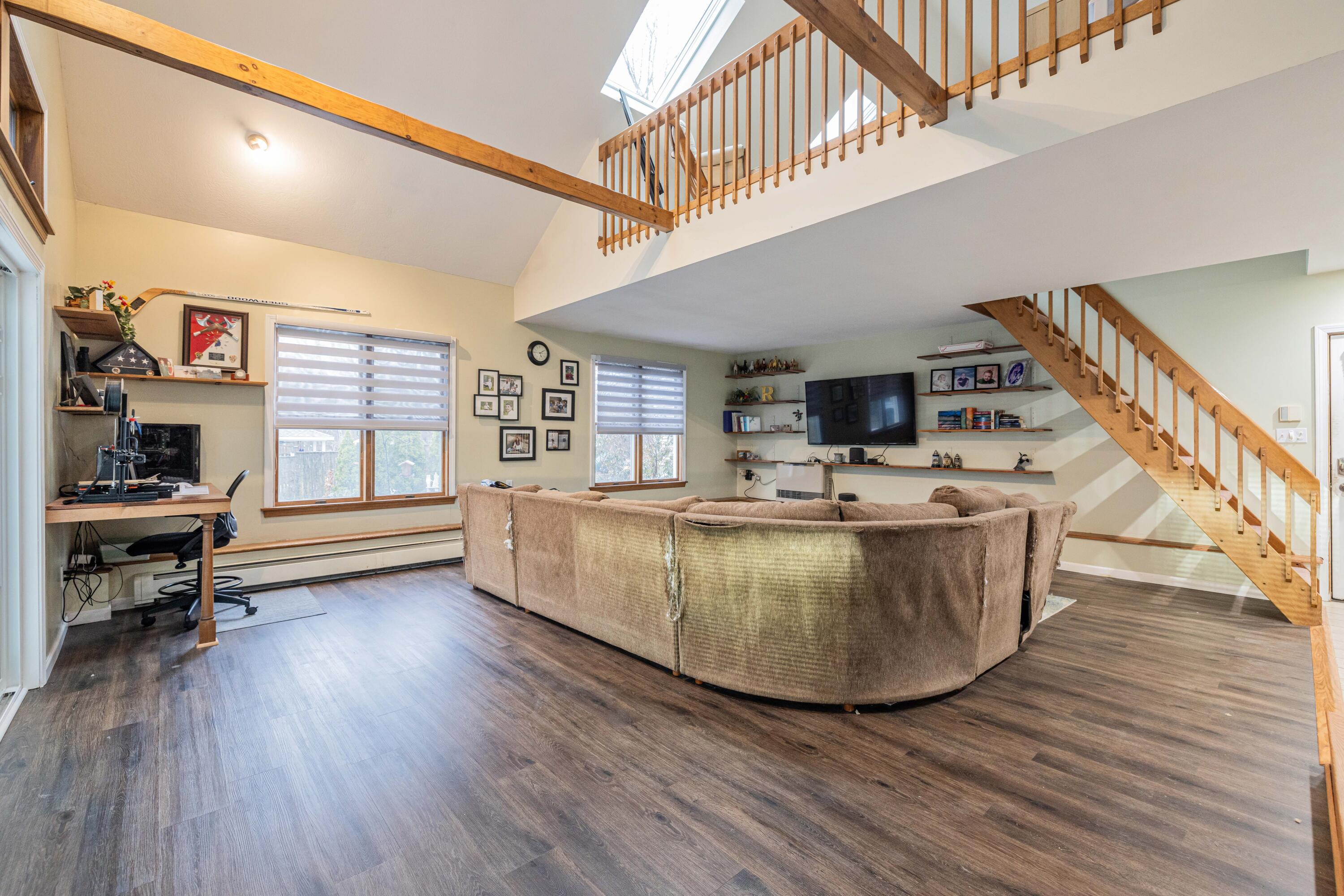 11 Curtis Lake Drive