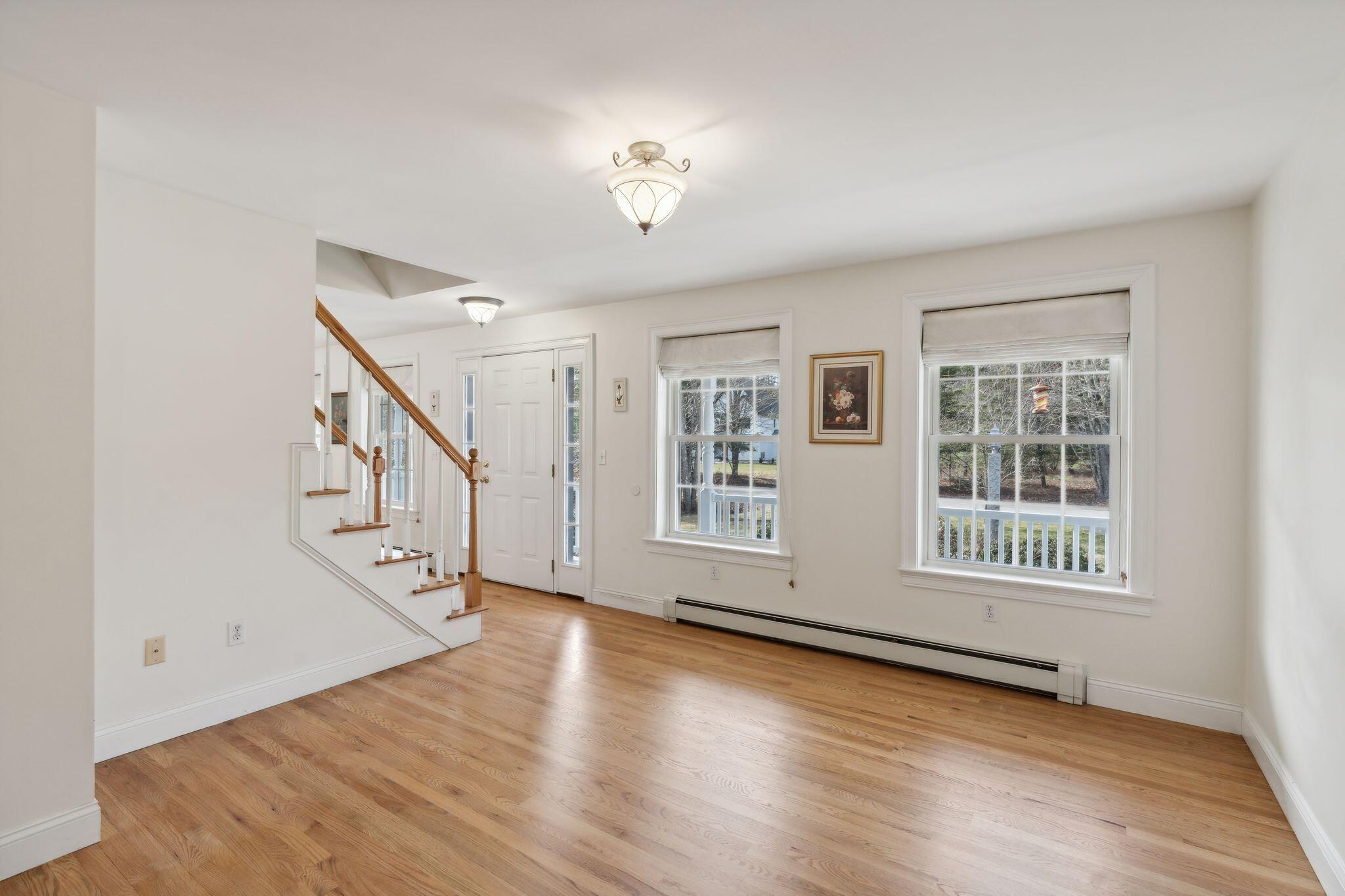 7 Elizabeth Lane