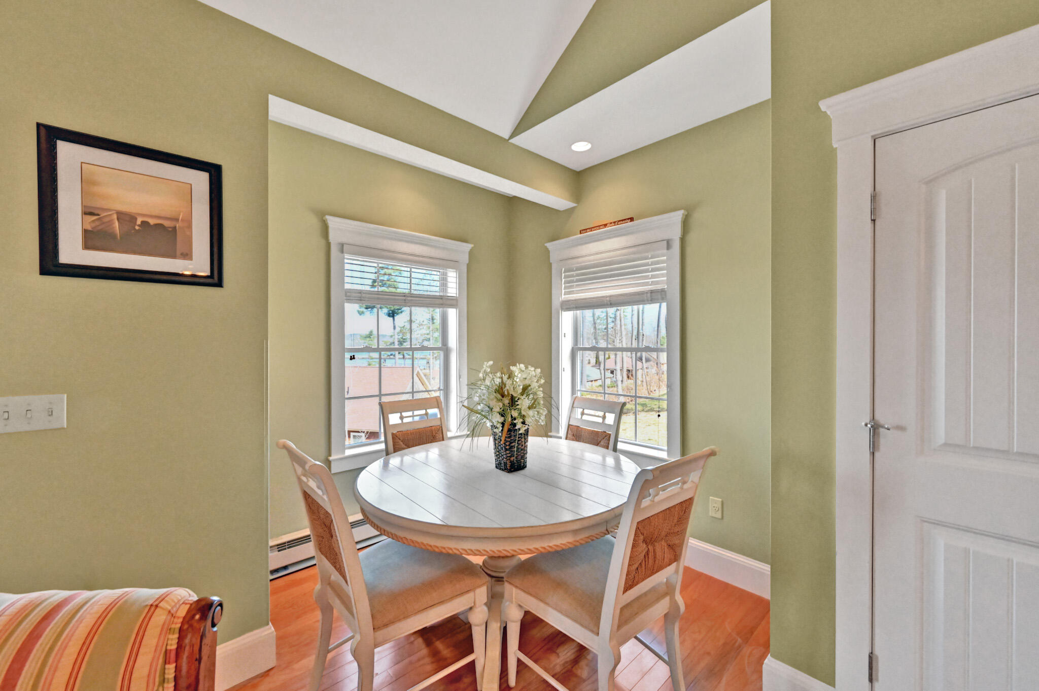 29 W Island Way, 512