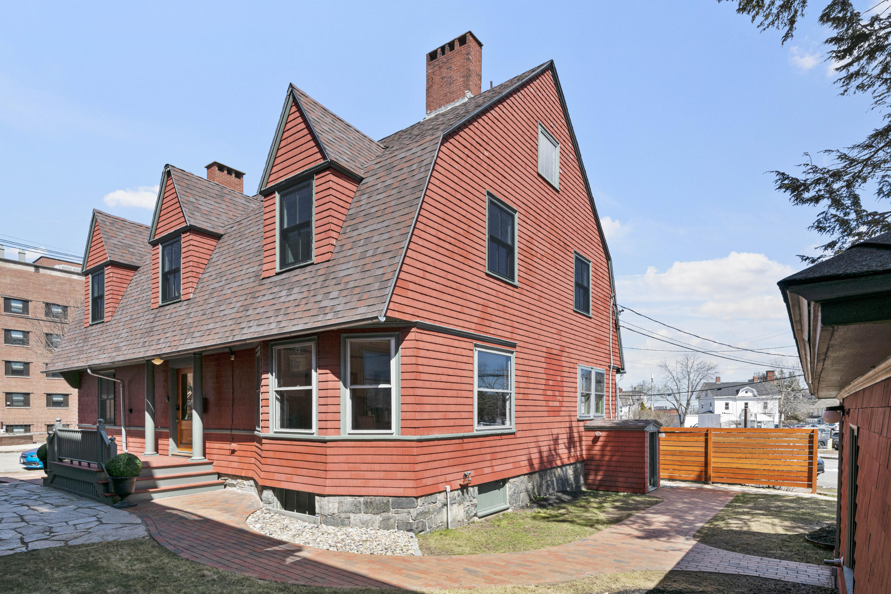 25 Bramhall Street