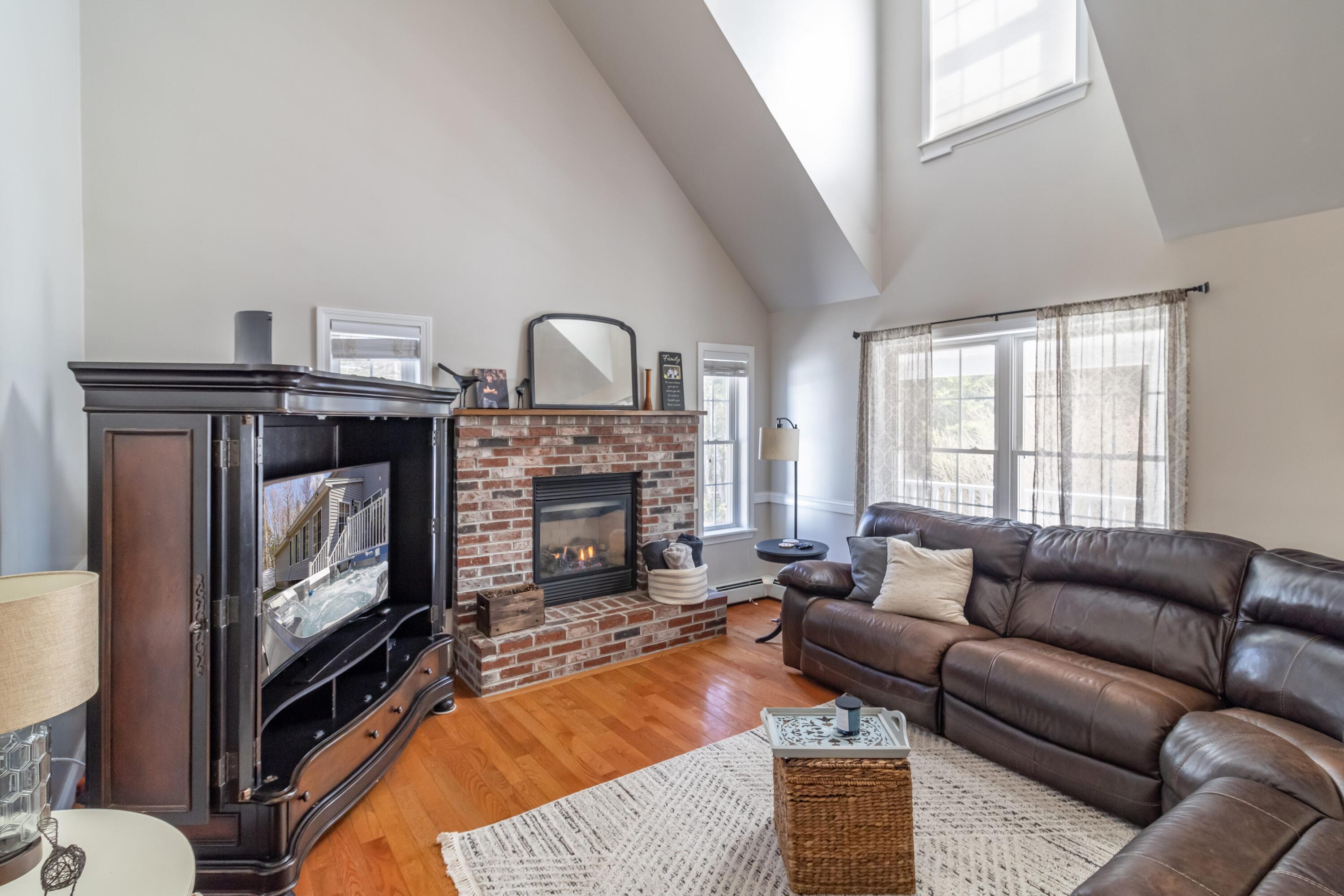 39 Ashley Avenue