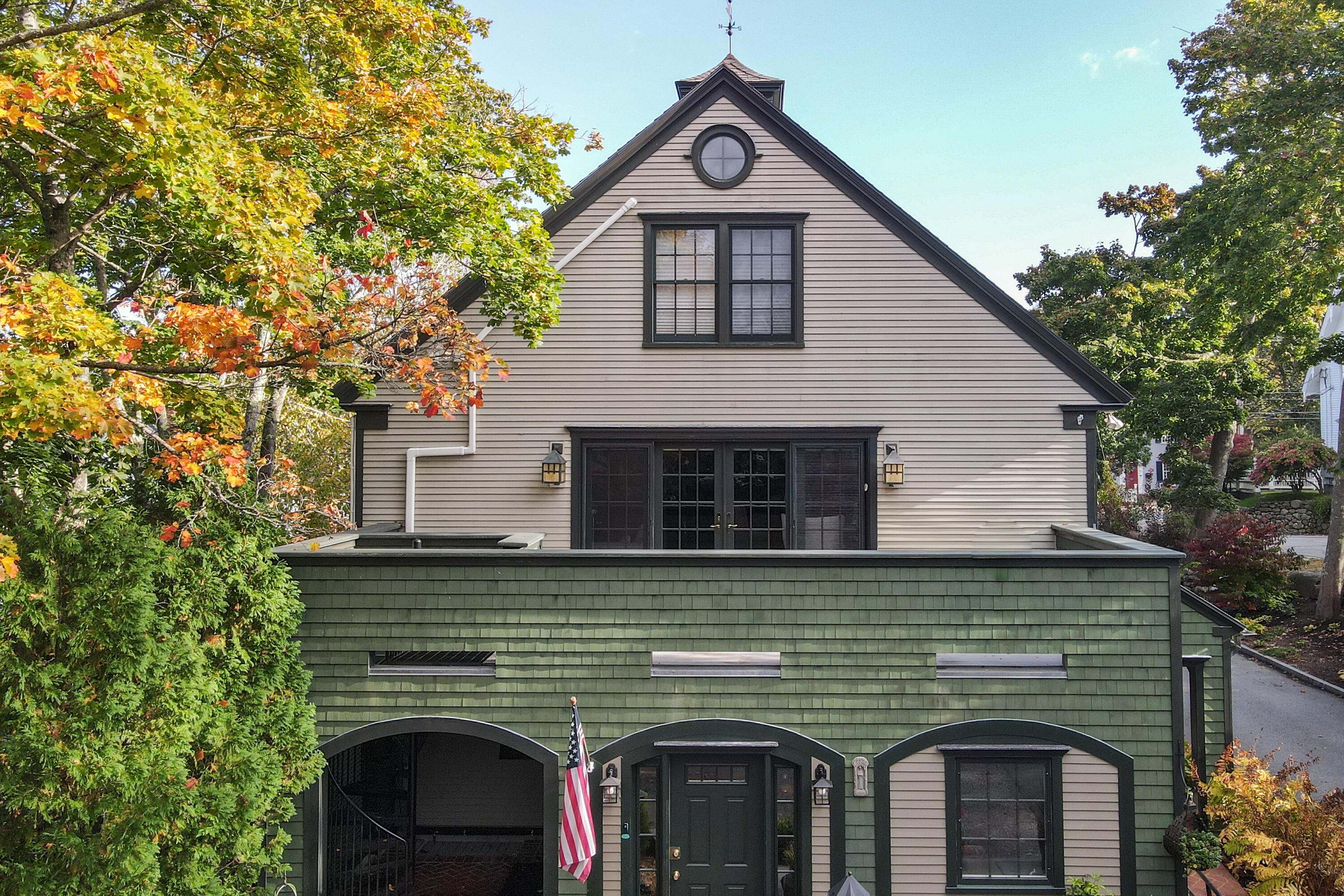 69 Elm Street, 200