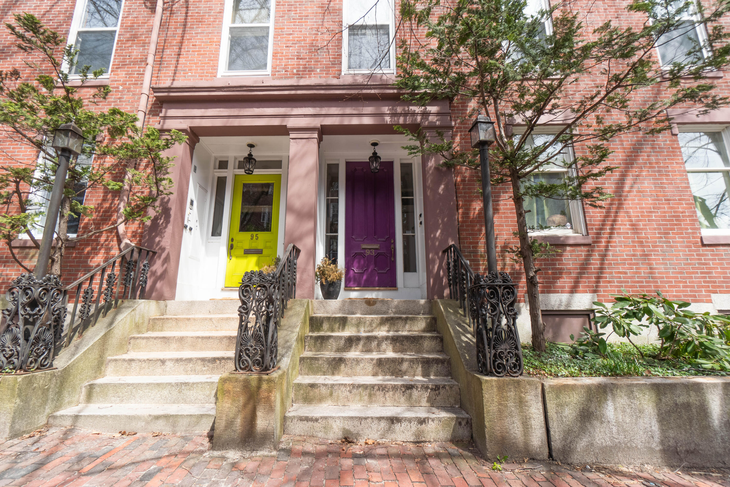 93 Park Street, 1