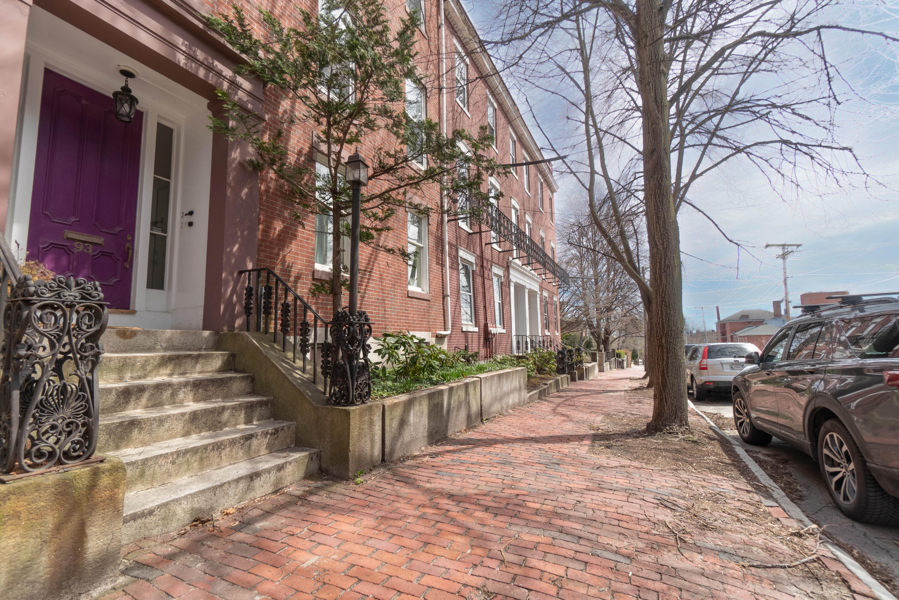 93 Park Street, 1