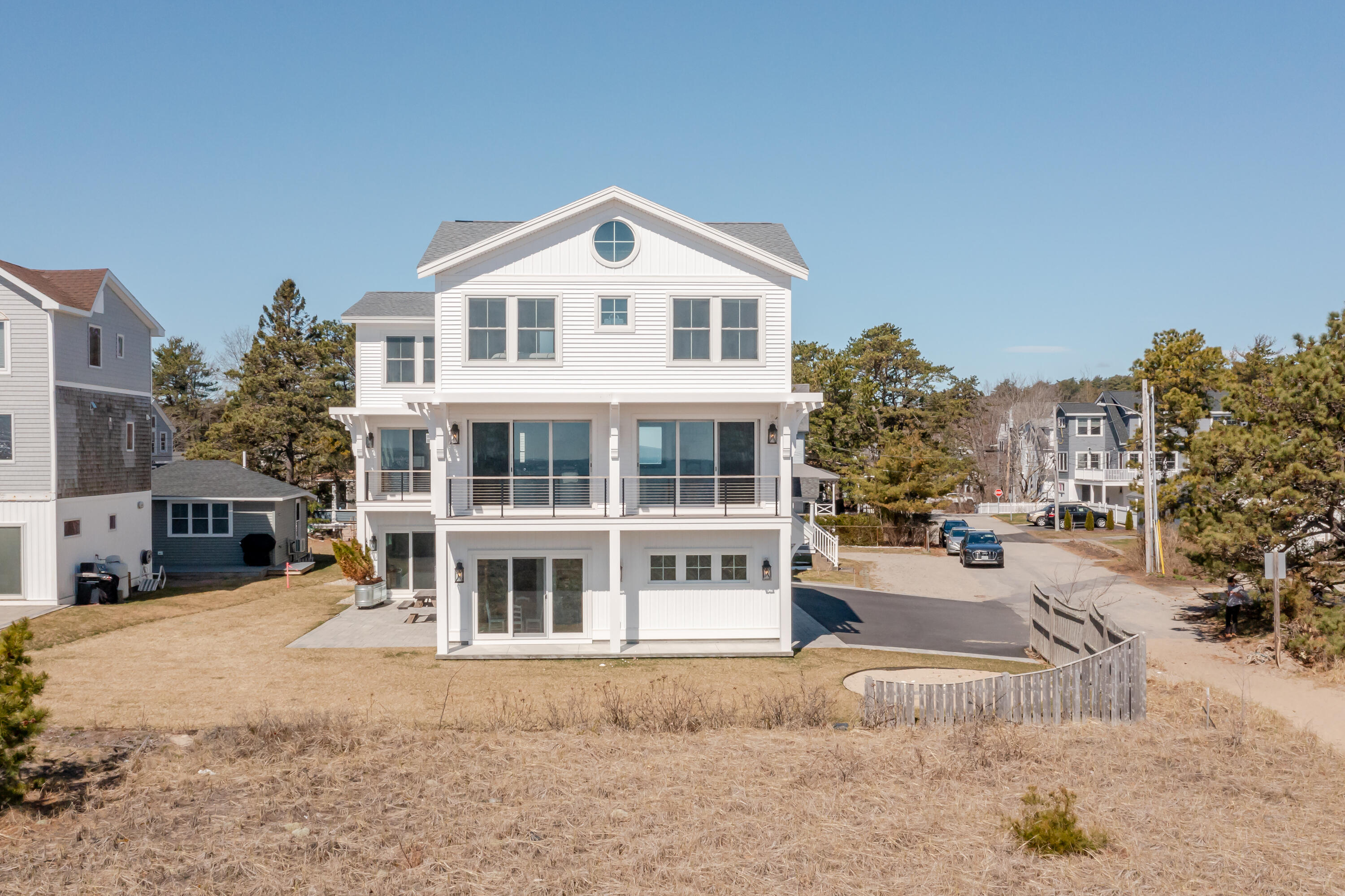 1 Tripoli Avenue
