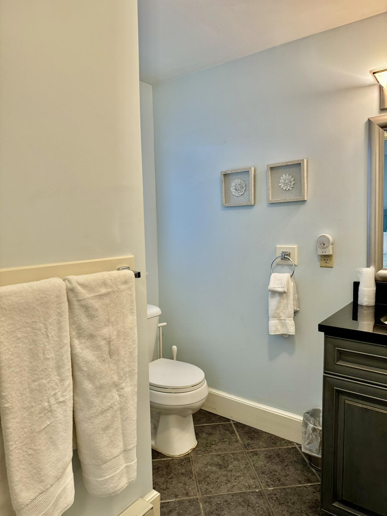 304 Eddy Road, 206