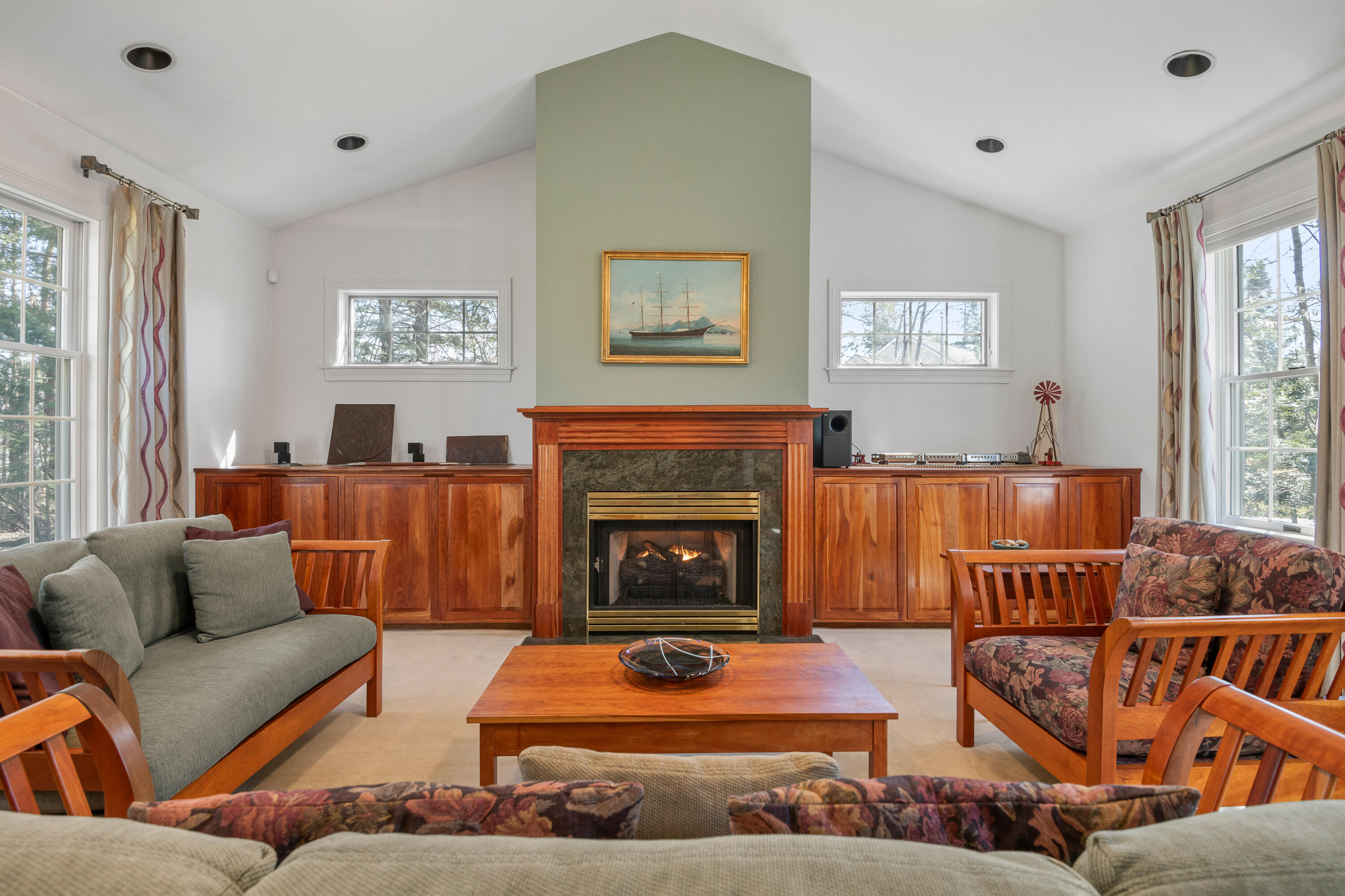 2 Hemlock Drive