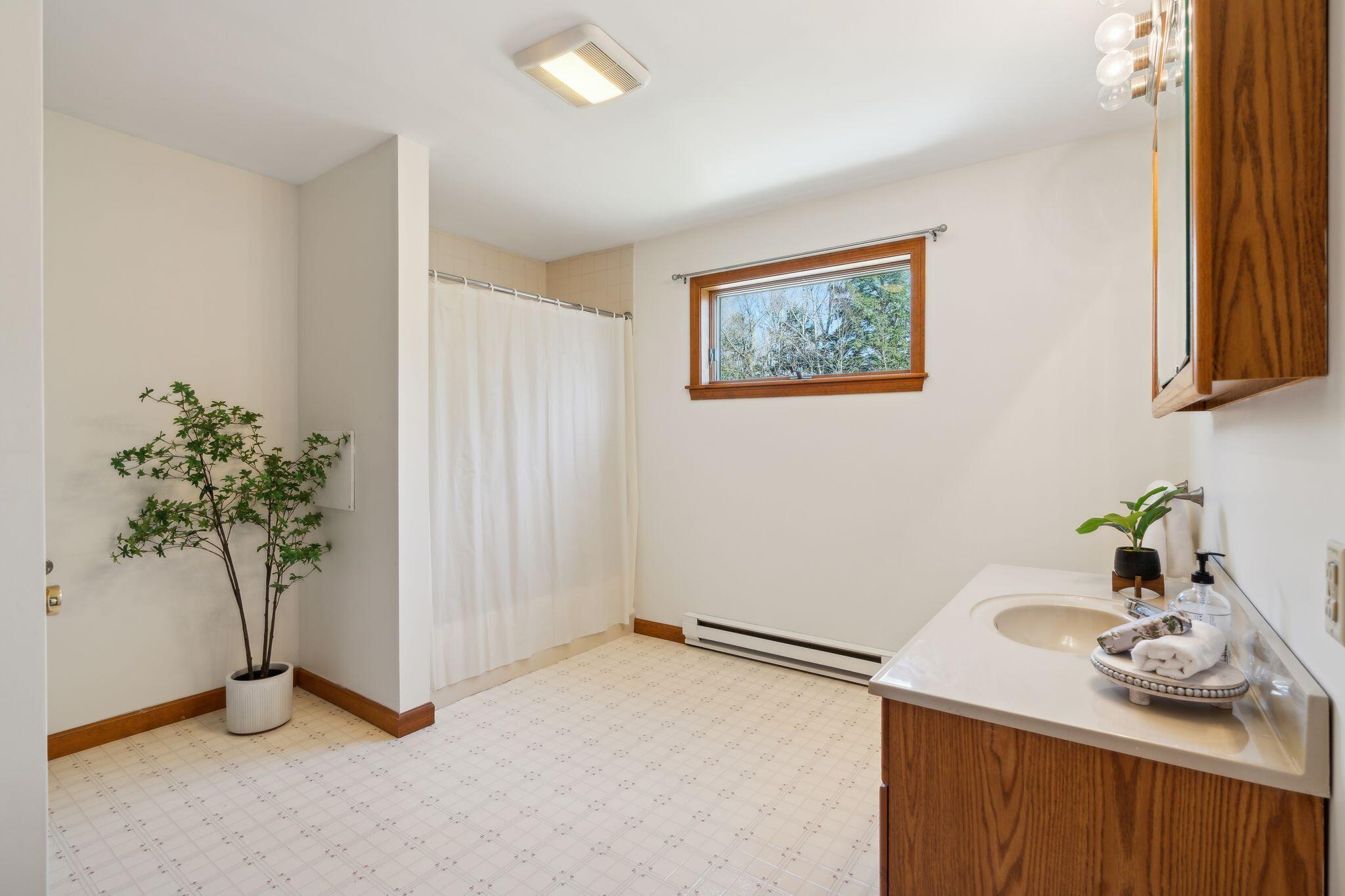 13 Ridge Road