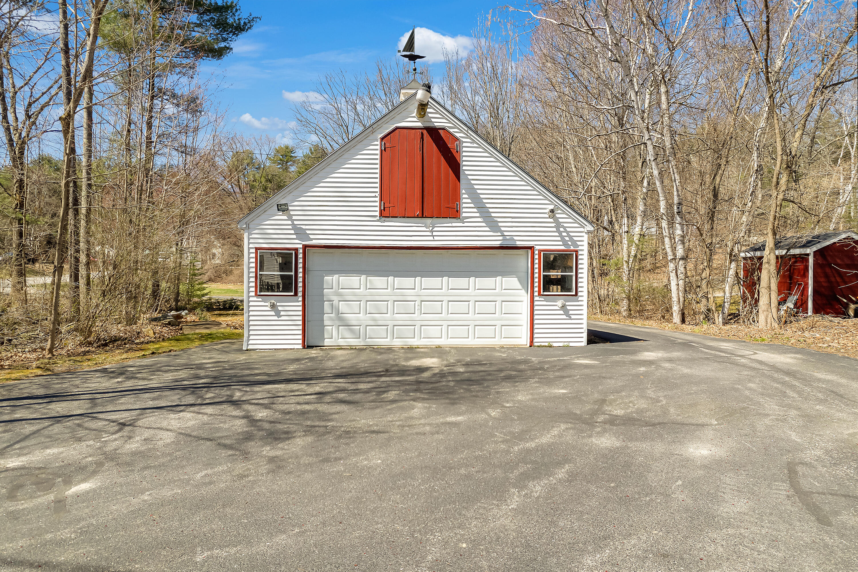 8 Hollow Point Road
