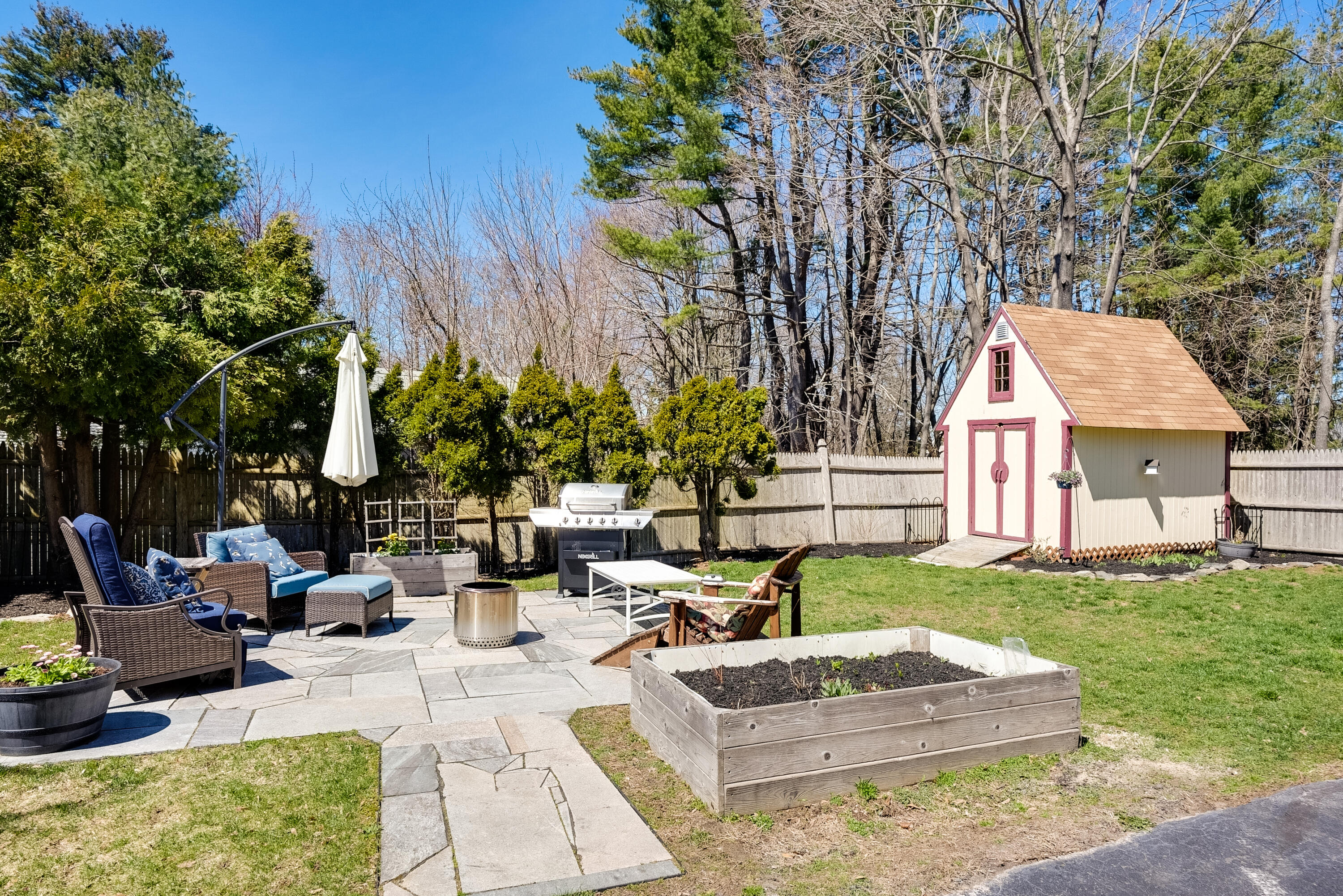 41 Monroe Avenue