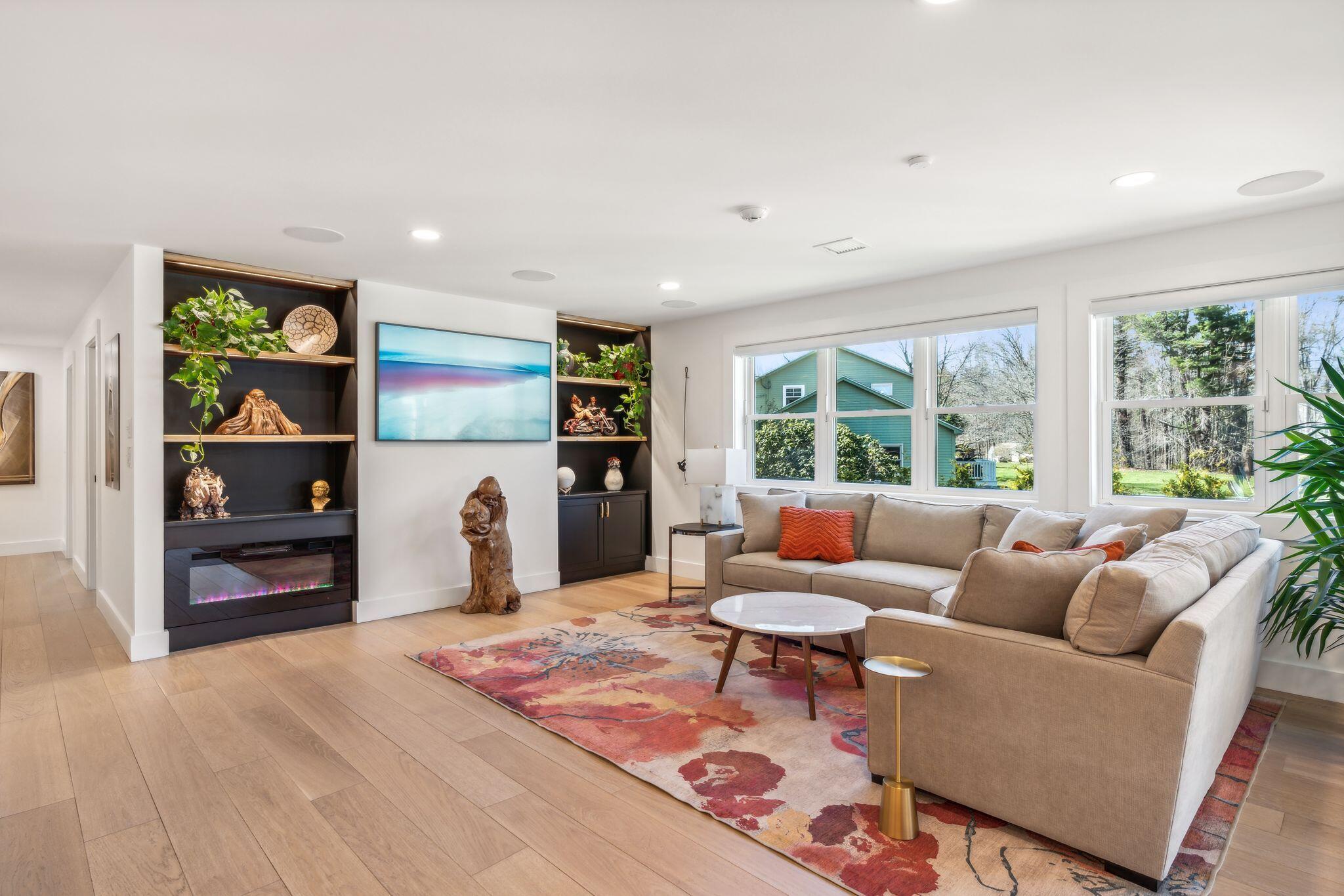 145 Ferry Road