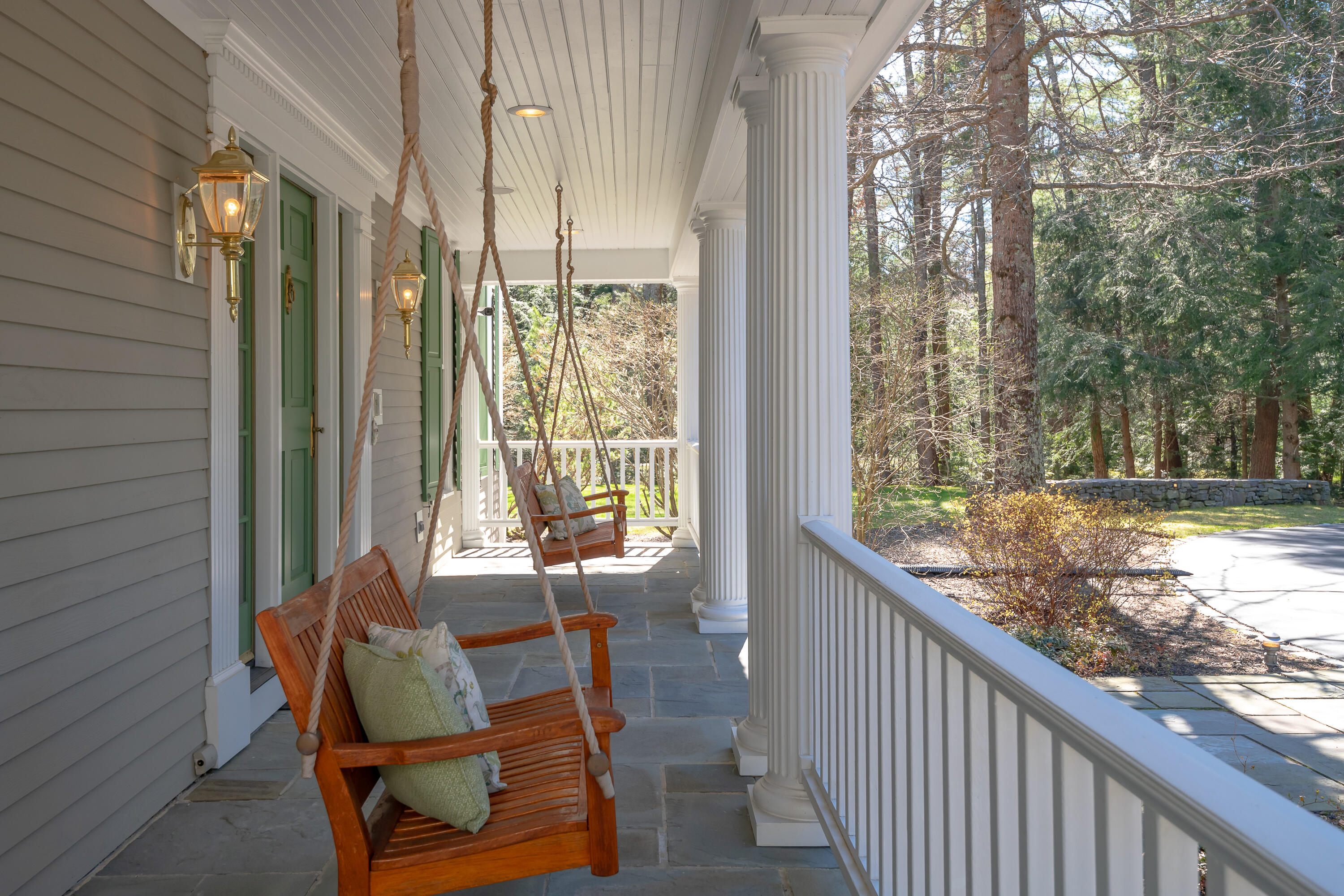 13 Streamwood Lane