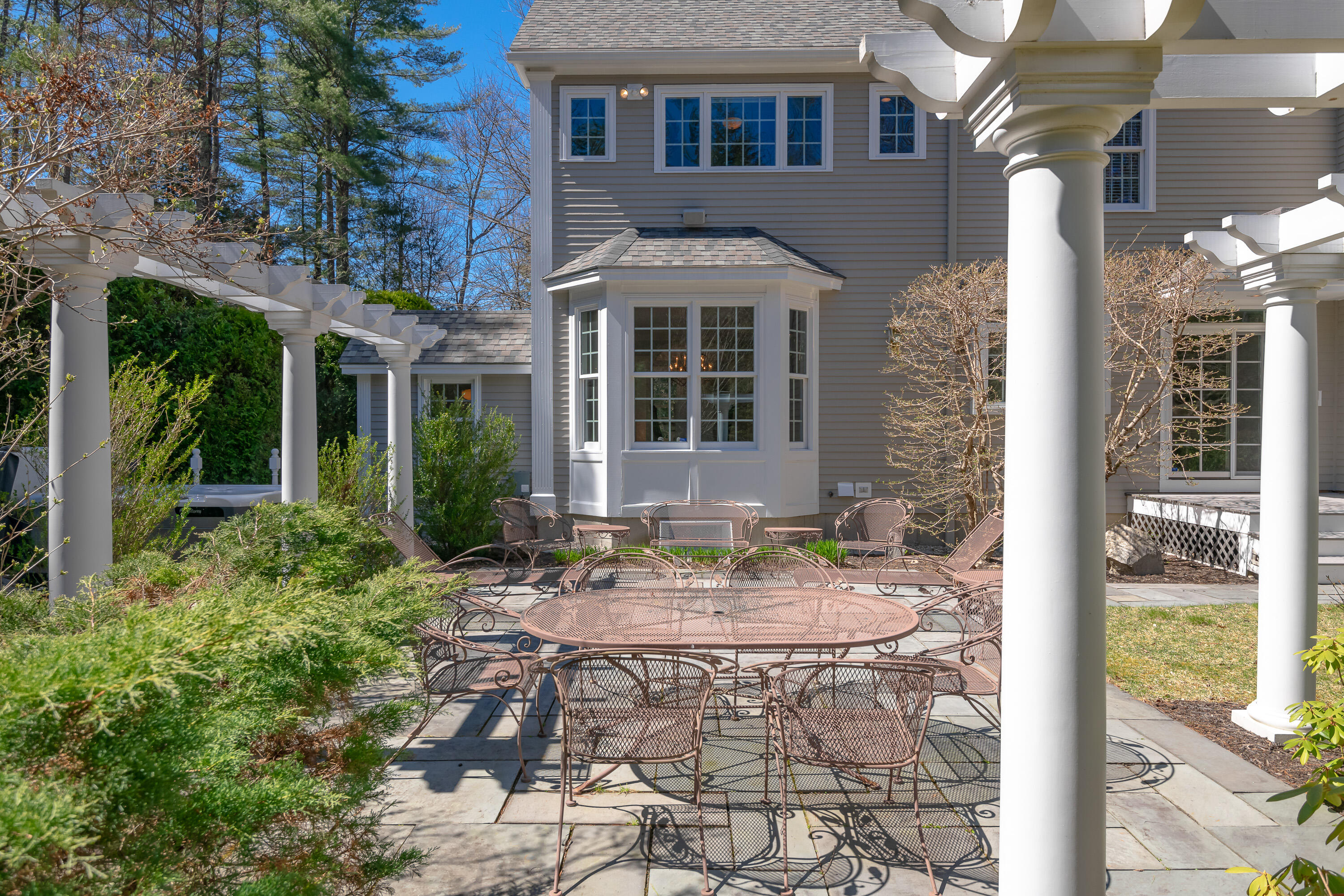 13 Streamwood Lane