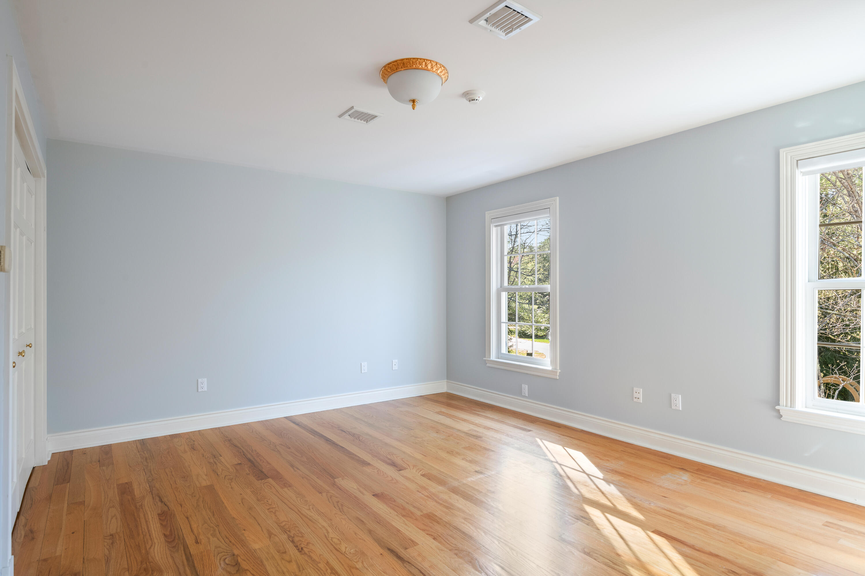 13 Streamwood Lane
