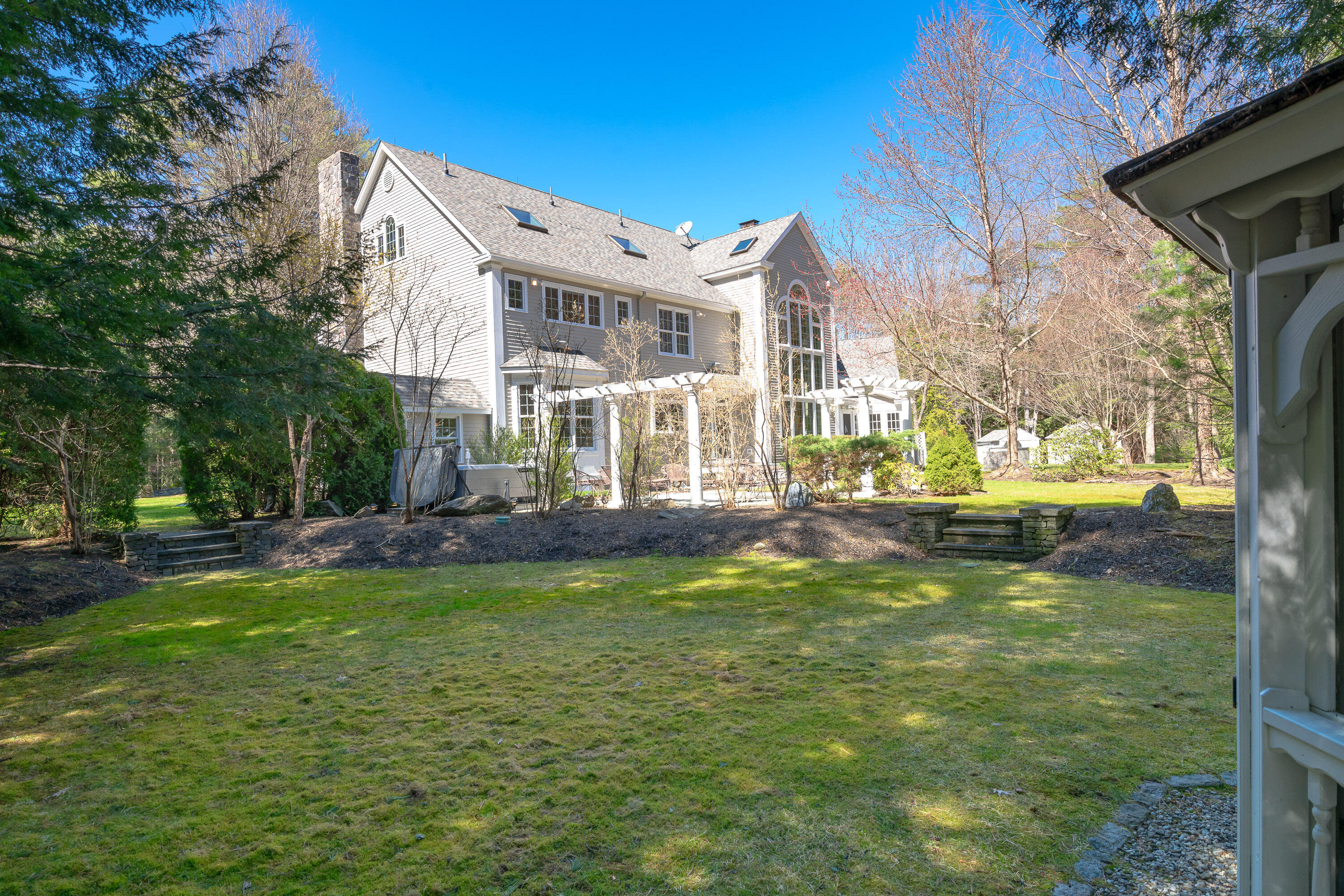 13 Streamwood Lane